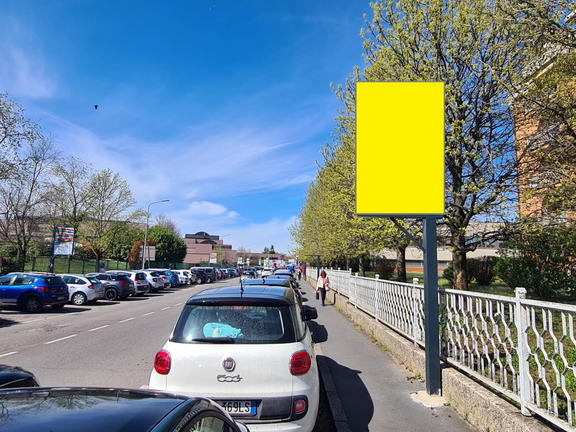 Impianto CARTELLONISTICA a Pieve Emanuele, in zona Piadineria Pippo