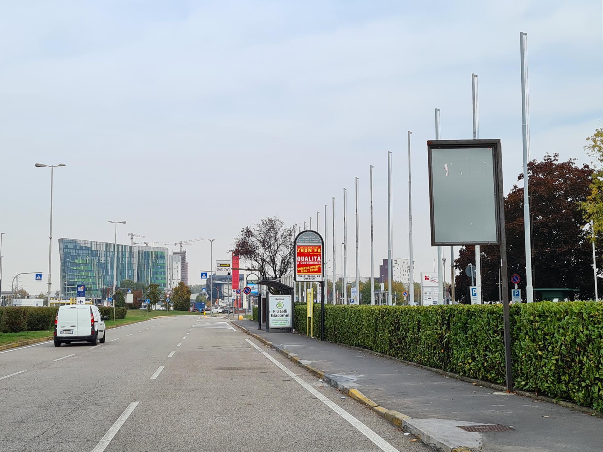Impianto a VIALE MILANOFIORI prima di Via Della Fonte Lunga dir. Milanofiori  Assago