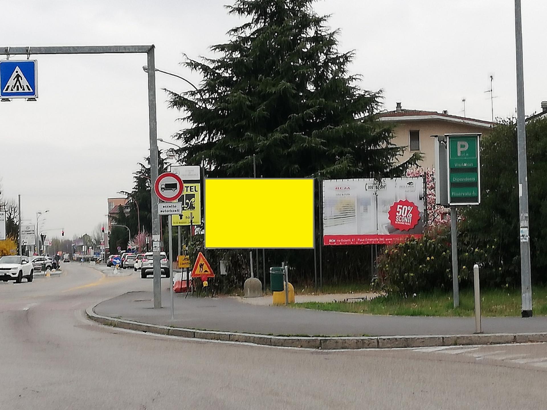Impianto POSTER a Pieve Emanuele, in zona Piadineria Pippo