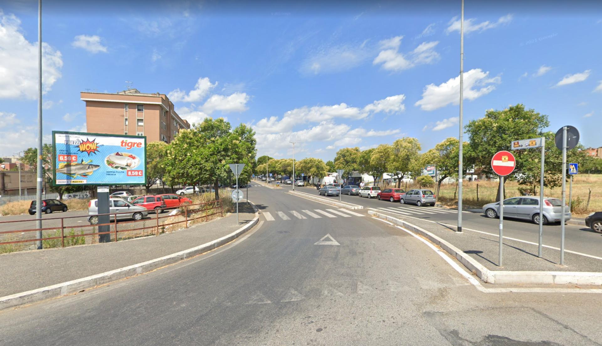 Impianto POSTER a Roma, in zona Pizzeria Palinuro