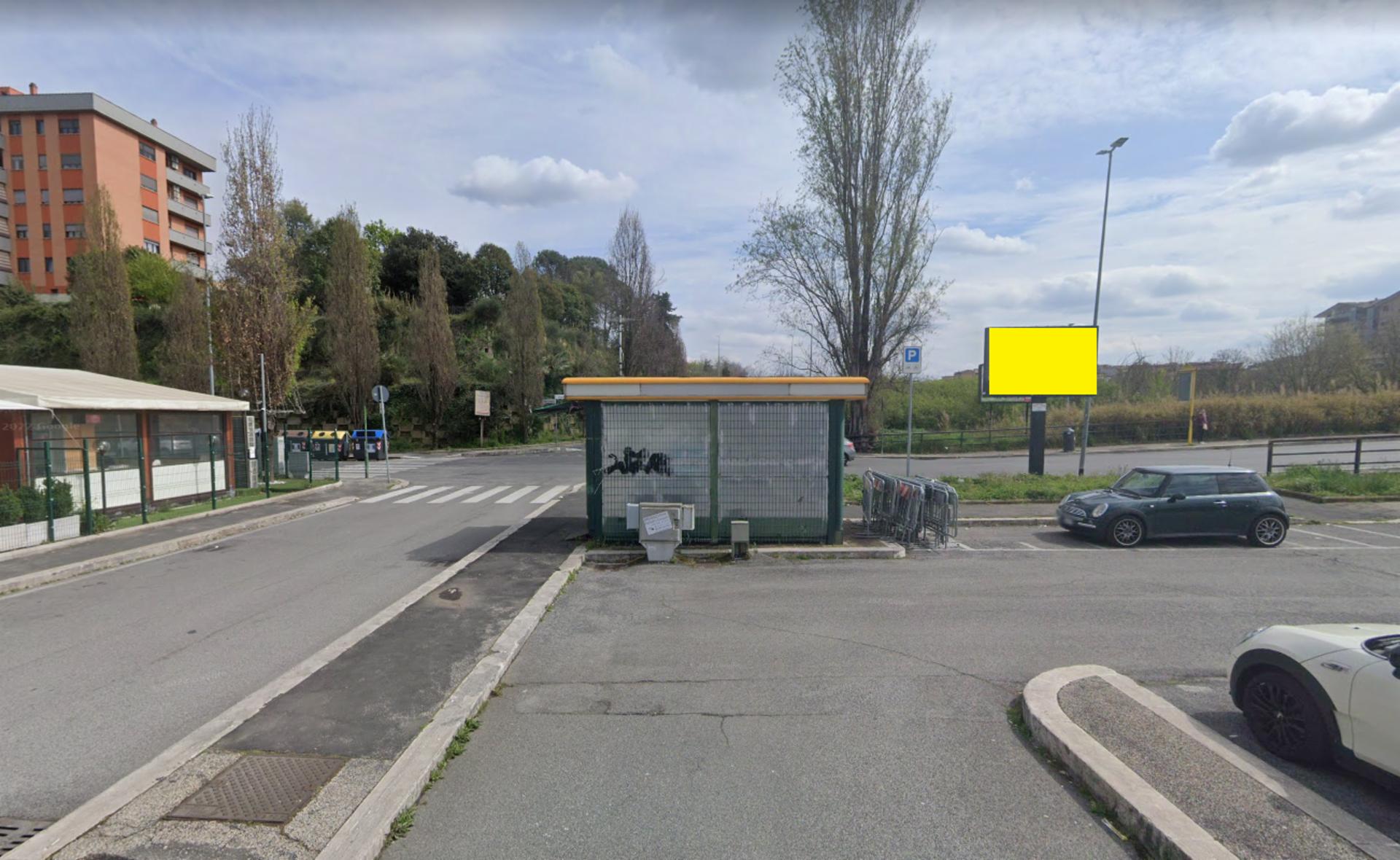 Impianto POSTER a Roma, in zona In's