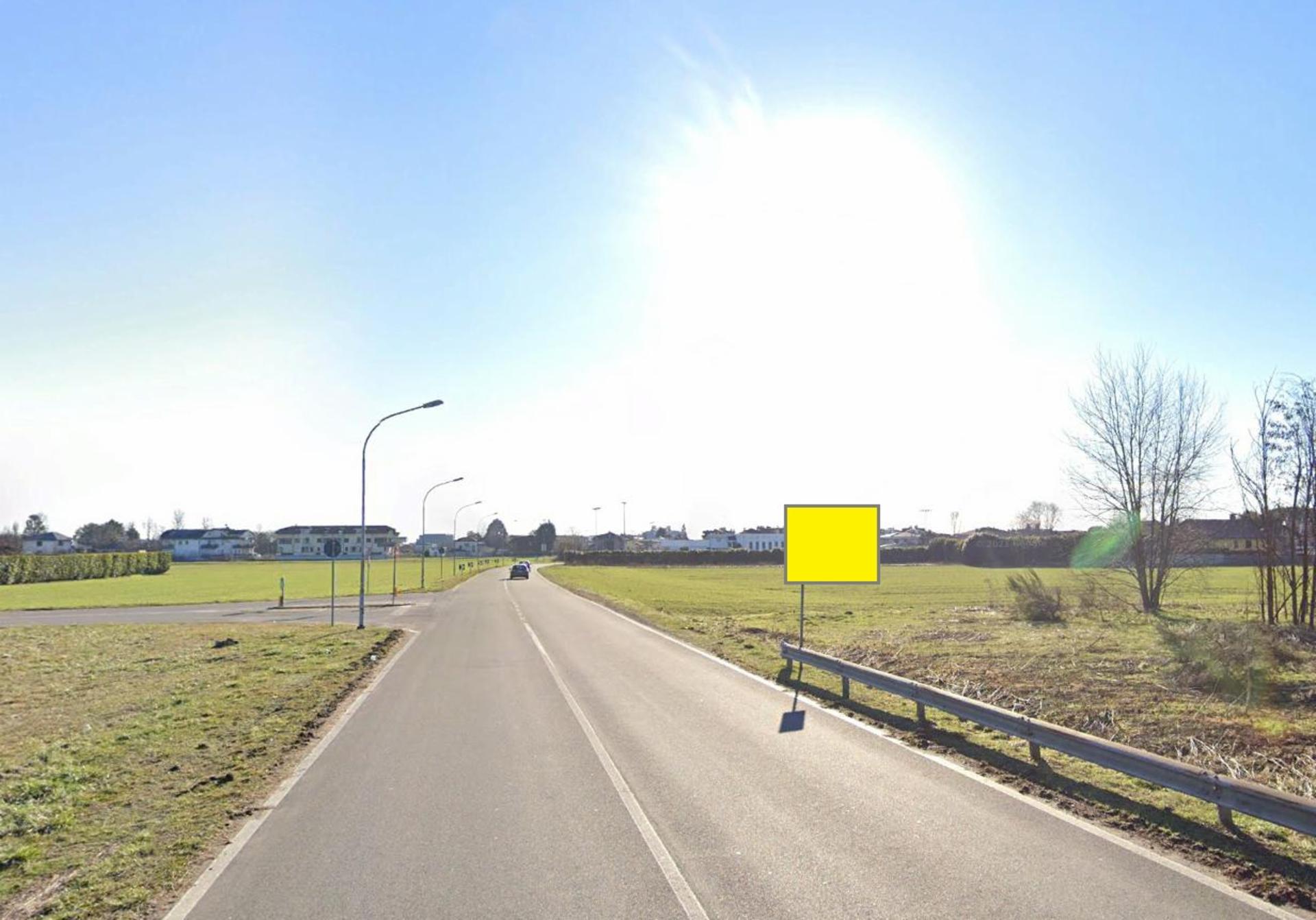 Impianto poster a Magnago