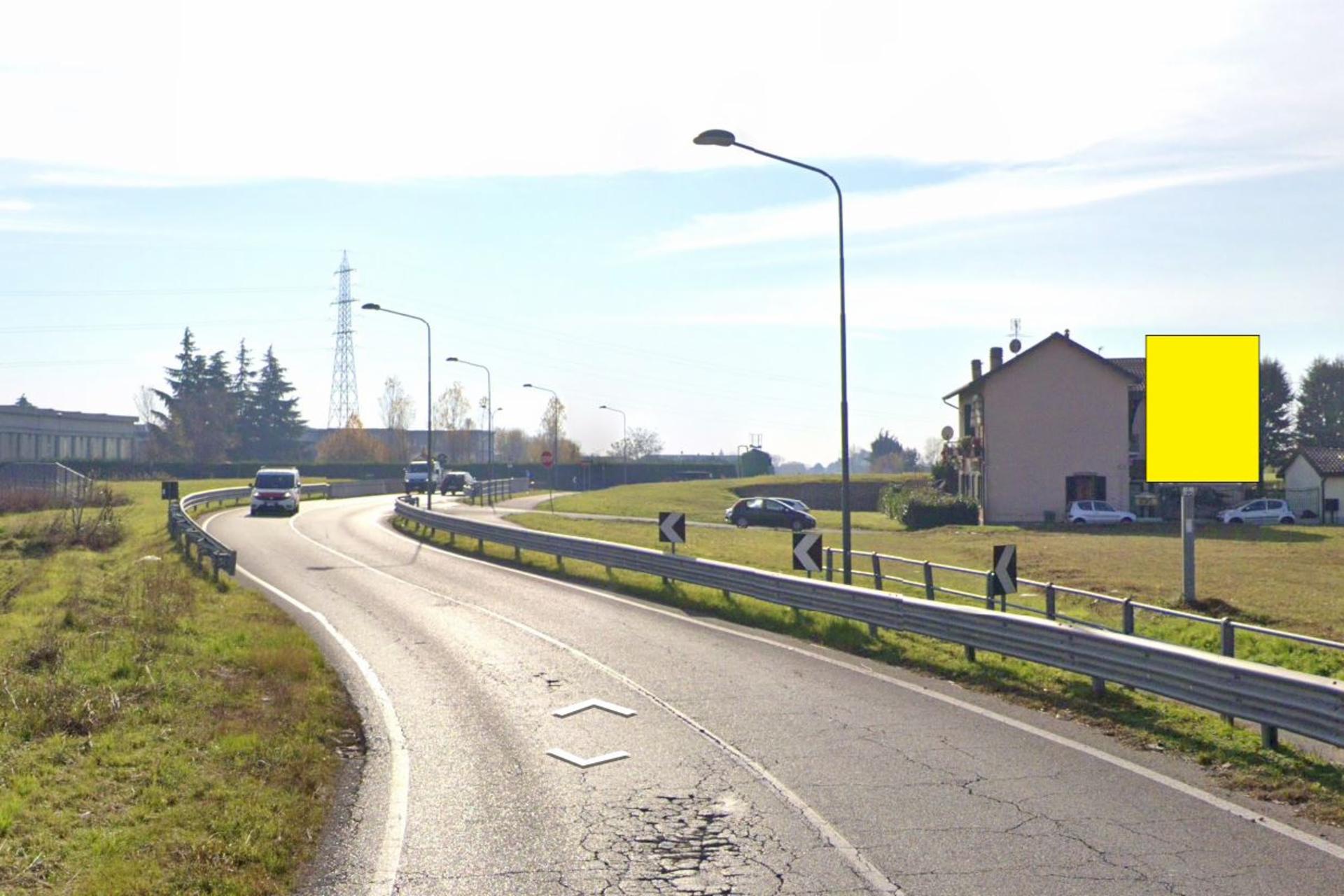 Impianto CARTELLONISTICA a Vimercate, in zona Roxy