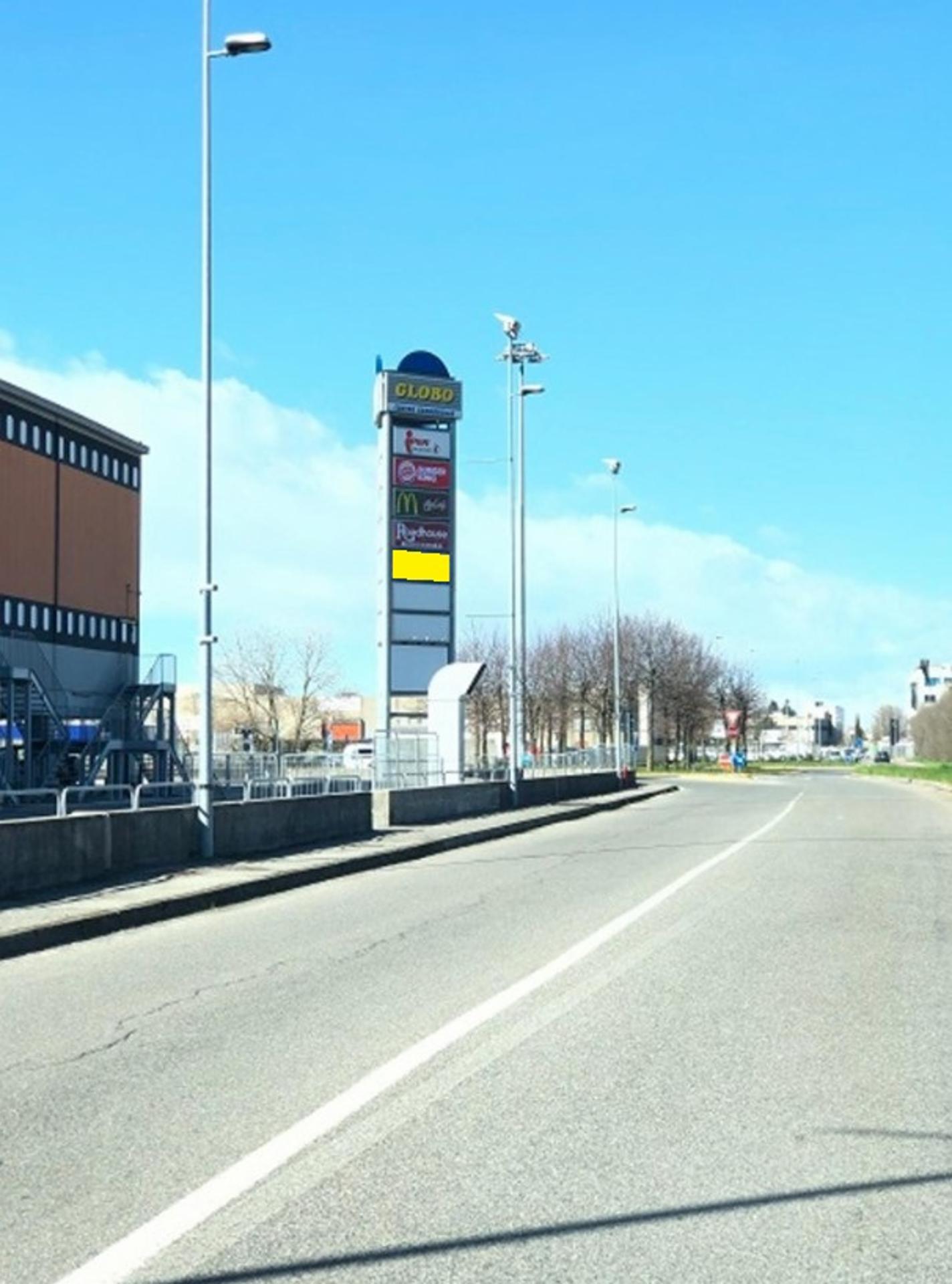 Impianto TOTEM a Cornate d'Adda, in zona Jean Louis David