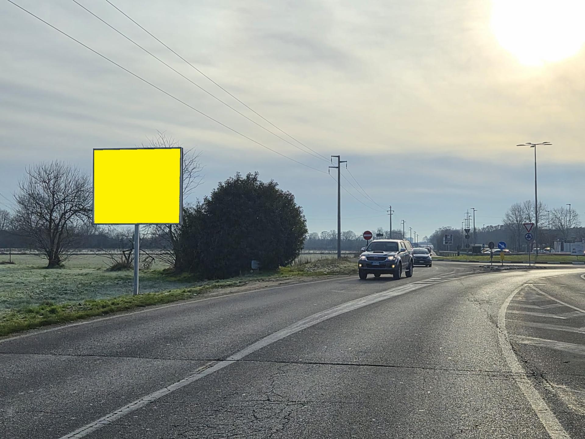 Impianto a S.P. 121 prima di rotonda Via Giordano Colombo dir. Cassina de Pecchi  Cernusco sul Naviglio
