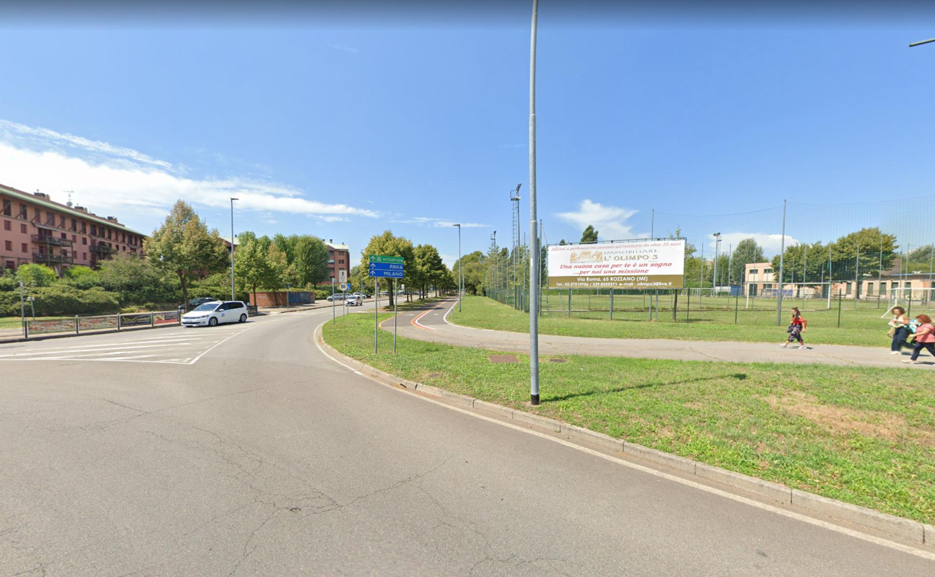 Impianto a VIA XXV APRILE F.TE CARREFOUR DIR. CENTRO CITTA'  Rozzano