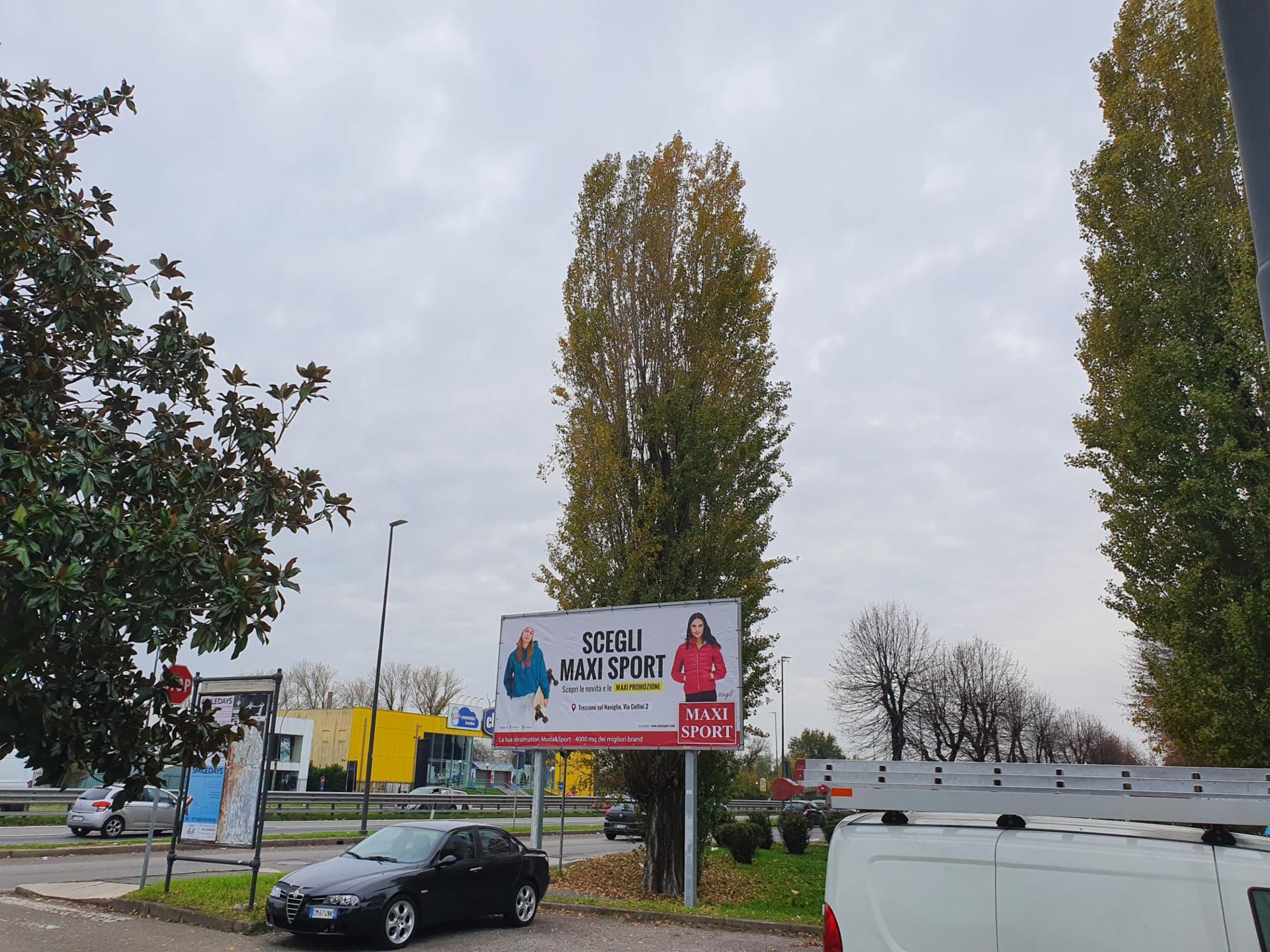 Impianto a VIALE ITALIA CIV. 32 PARCHEGGIO DOPO IIS FALCONE-RIGHI  Corsico