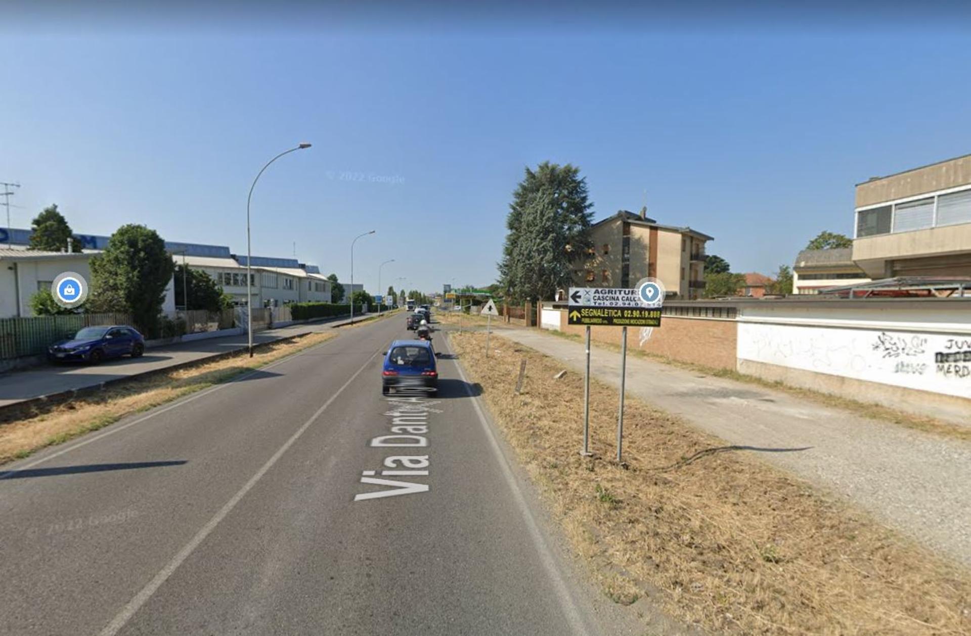 Impianto frecce / preinsegne a Abbiategrasso