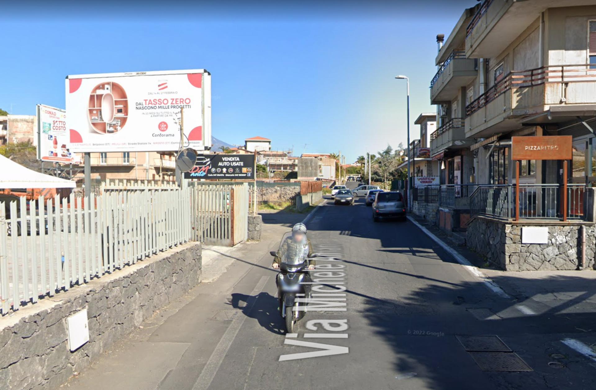Impianto 6 X 3 a Catania, in zona Chiosco Tropical drink