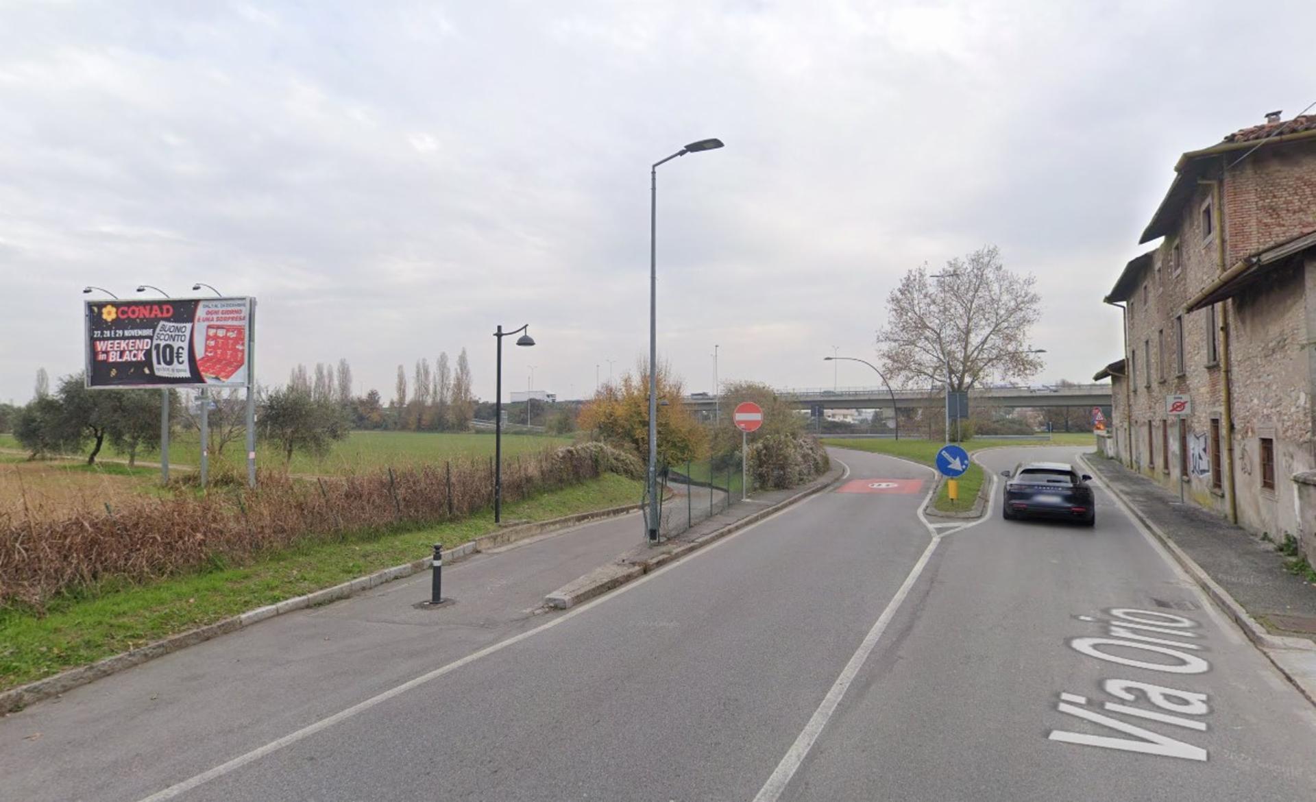 Impianto 6 X 3 a Bergamo, in zona Pizzeria le Stagioni