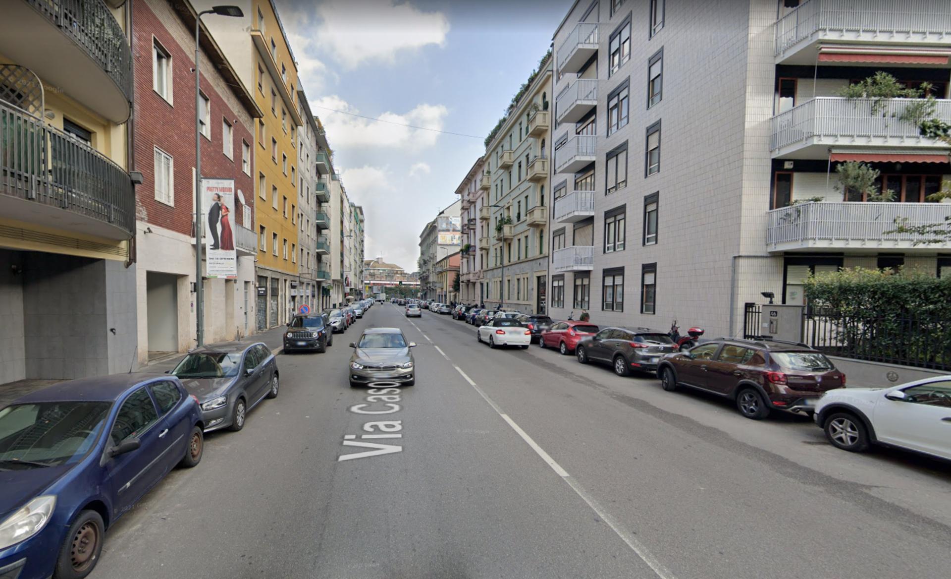 Impianto VERTICAL BANNER a Milano, in zona Birrificio Lambrate