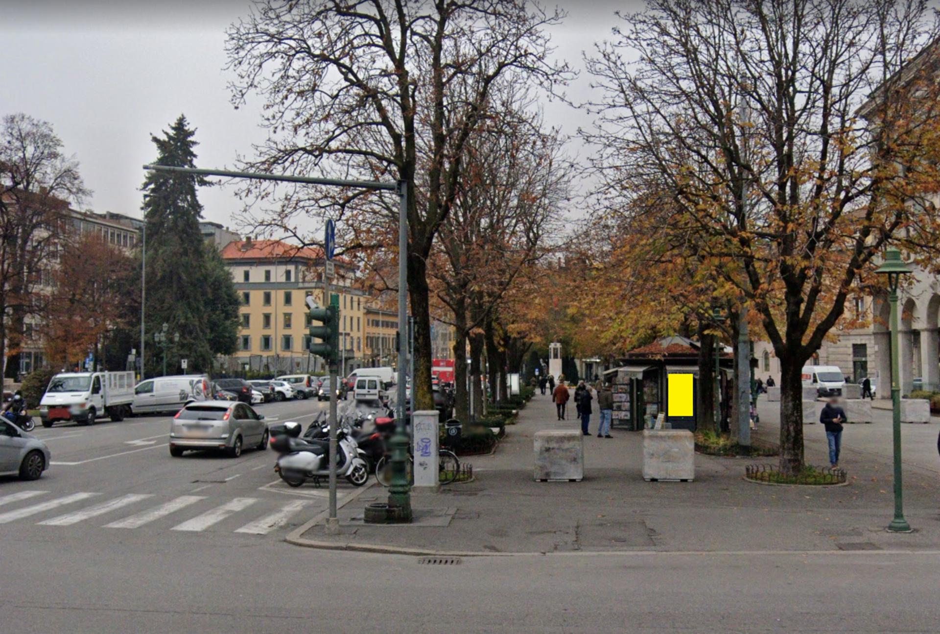 Impianto TOTEM DIGITALE a Bergamo, in zona Torre dei Caduti