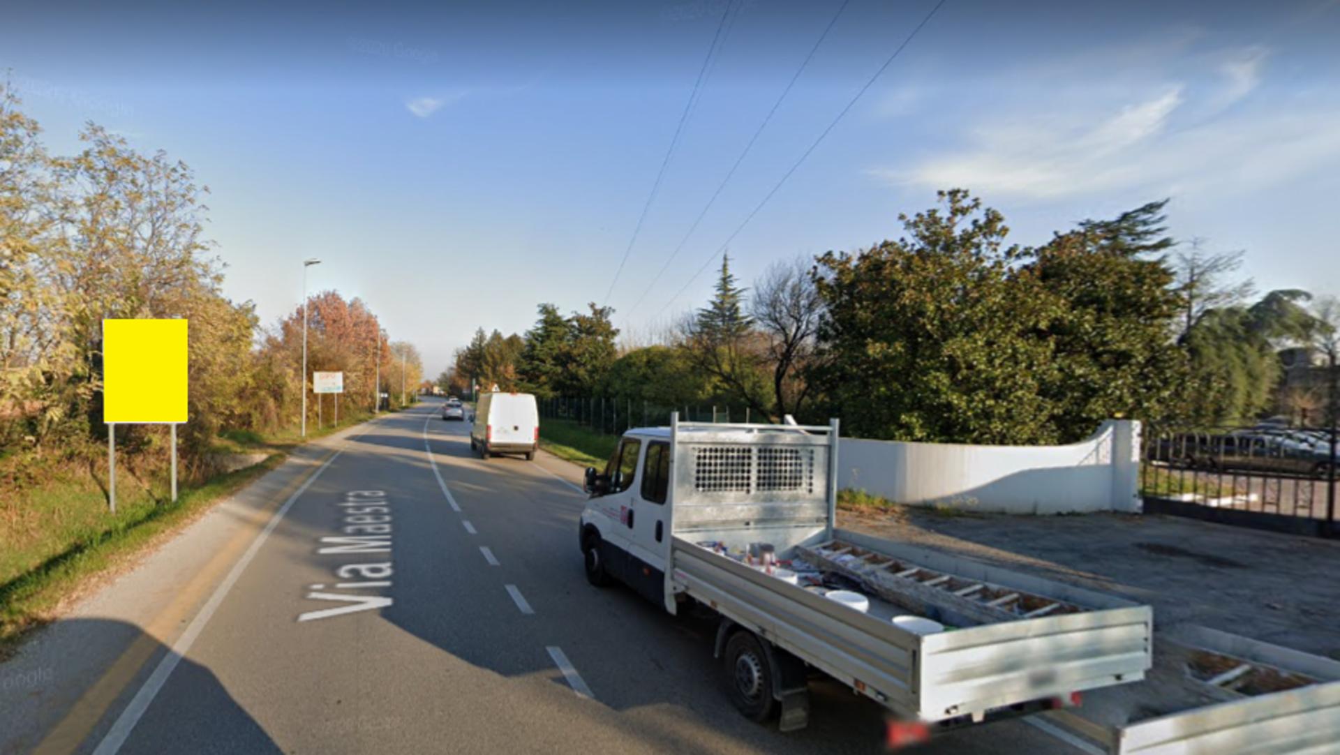 Impianto CARTELLONISTICA a Pordenone, in zona McDonald's