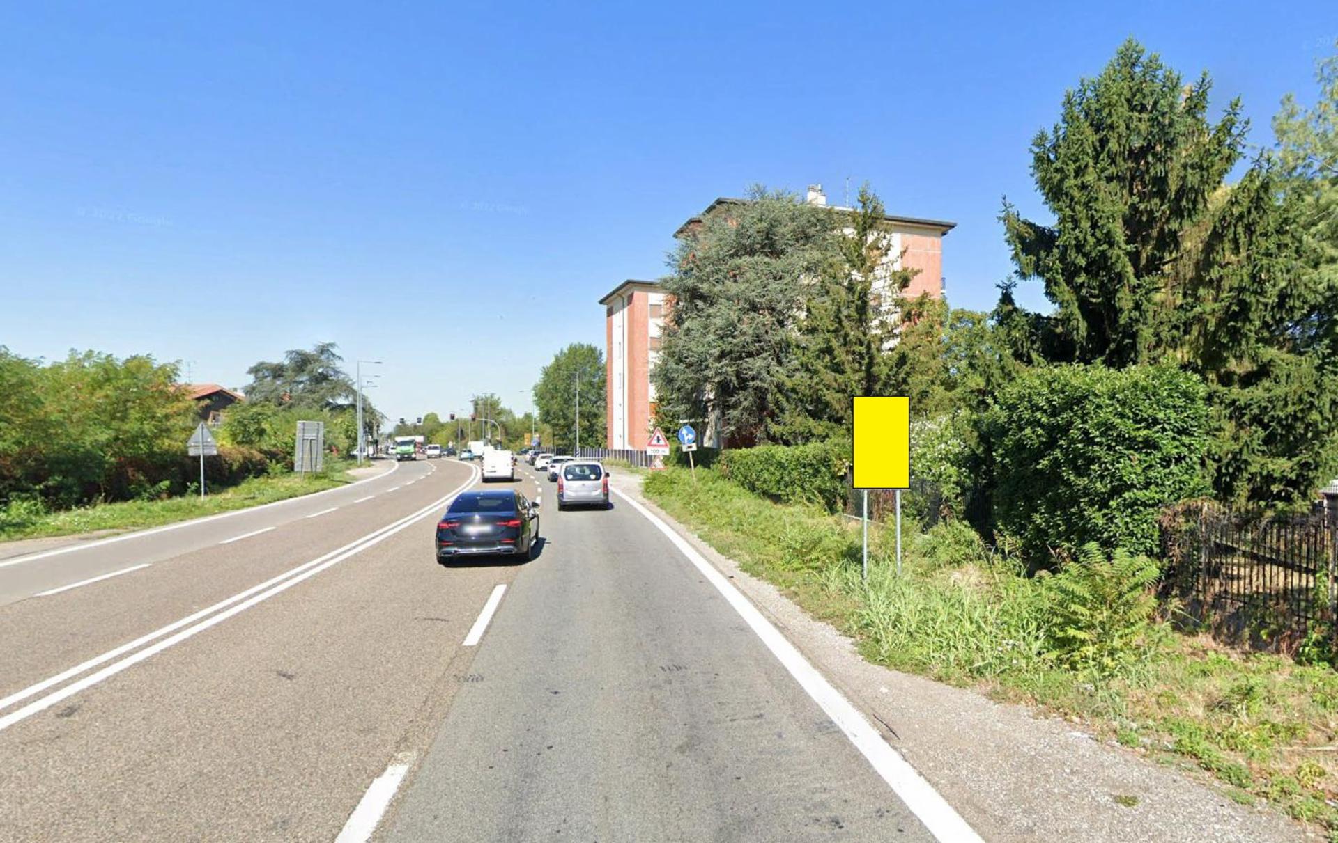 Impianto a S.S. 33 50 mt prima di Via Ratti dir. Nerviano  Rho