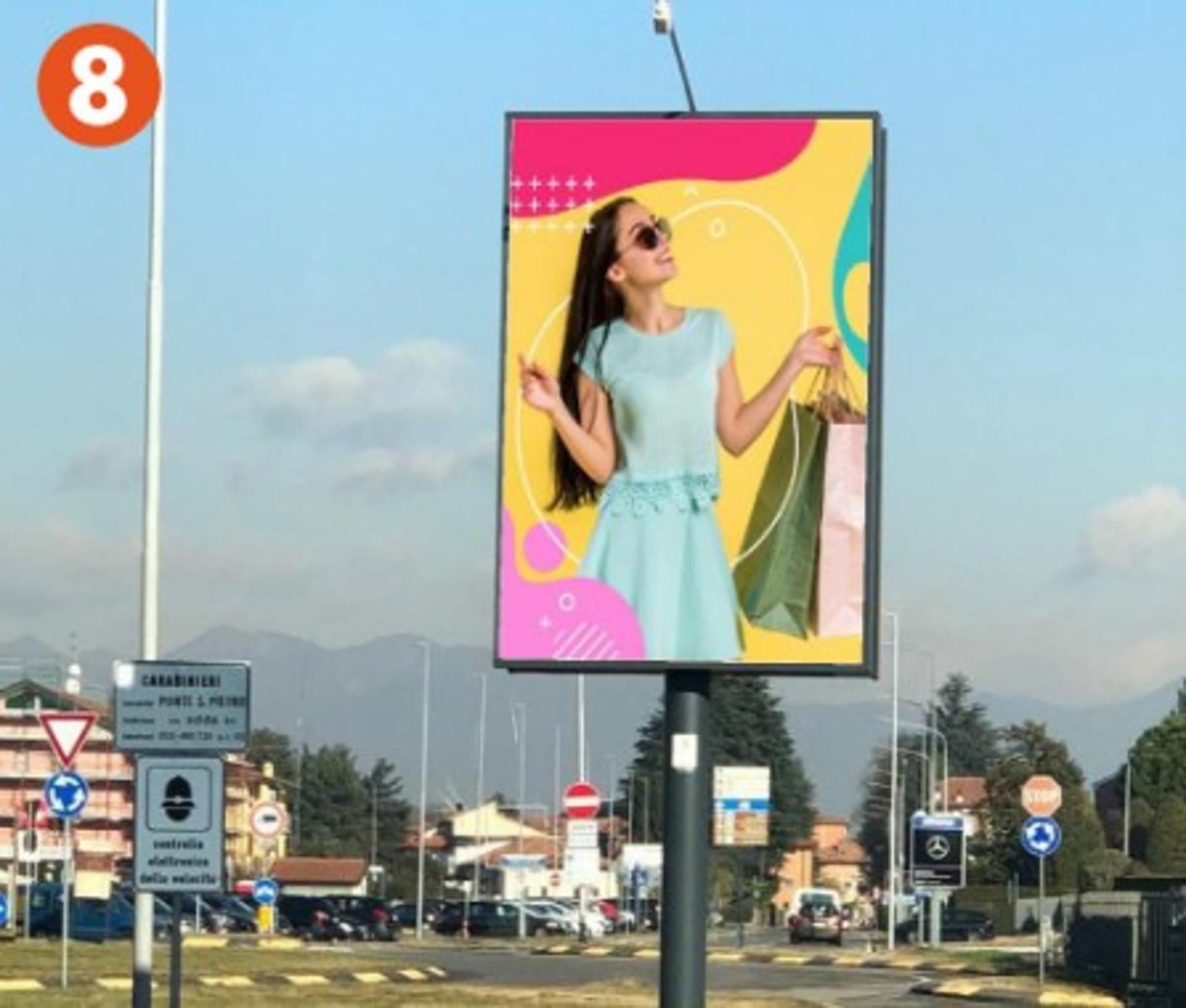 Impianto DISPLAY / LED a Bonate Sotto, in zona Haru Sushi