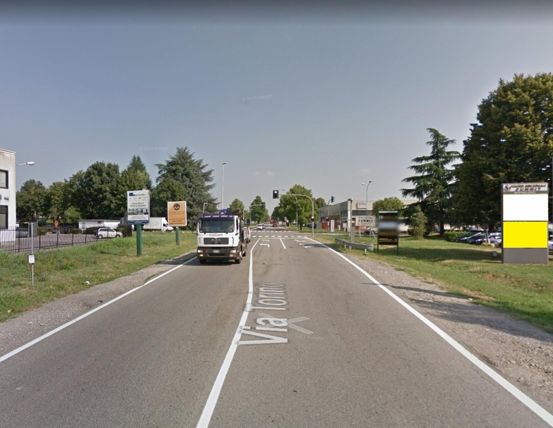 Impianto TOTEM a Cernusco sul Naviglio, in zona Pizzeria Naviglio Gao