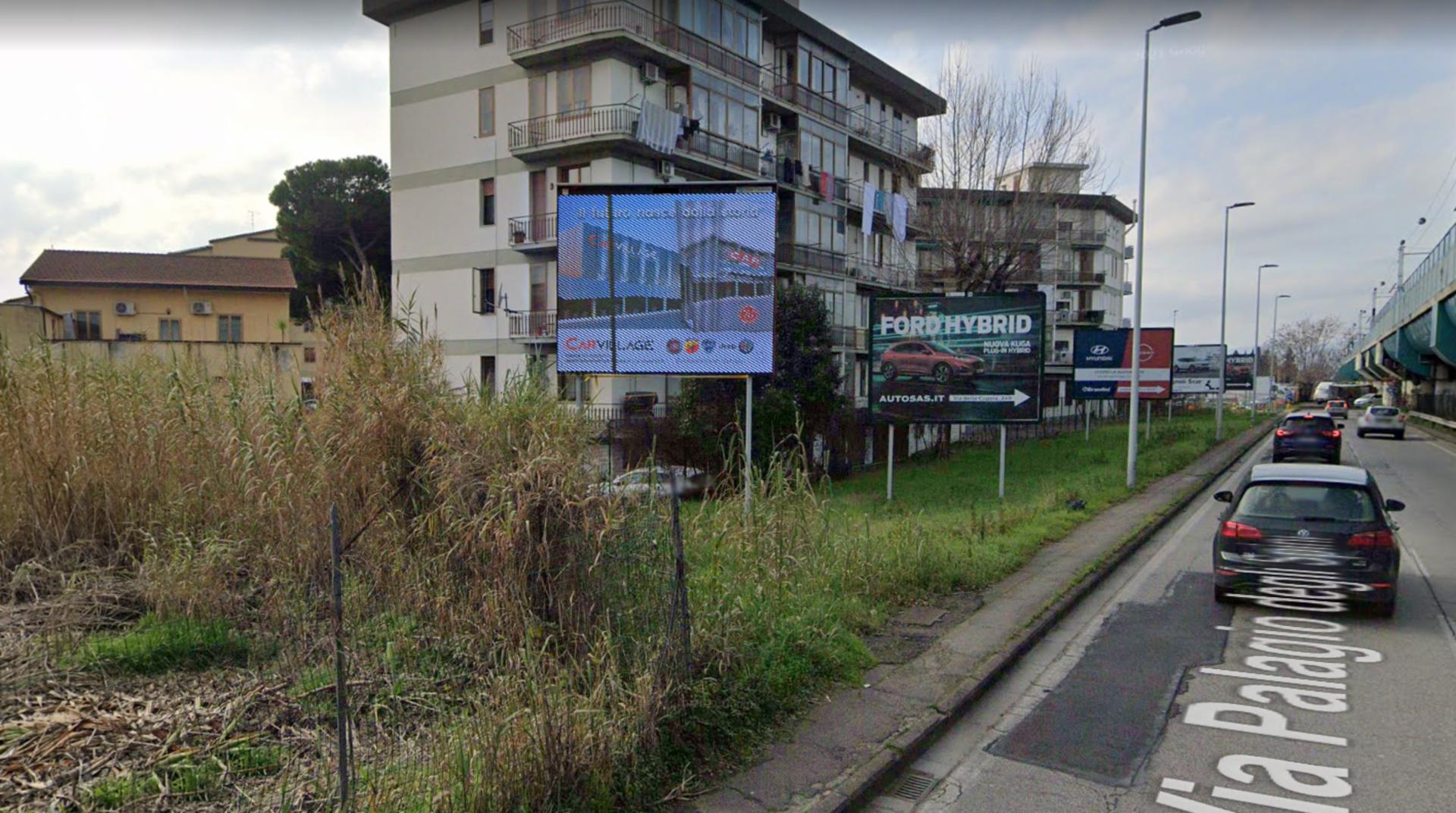 Impianto DISPLAY / LED a Firenze, in zona Liberi da ... Bar da Paolo