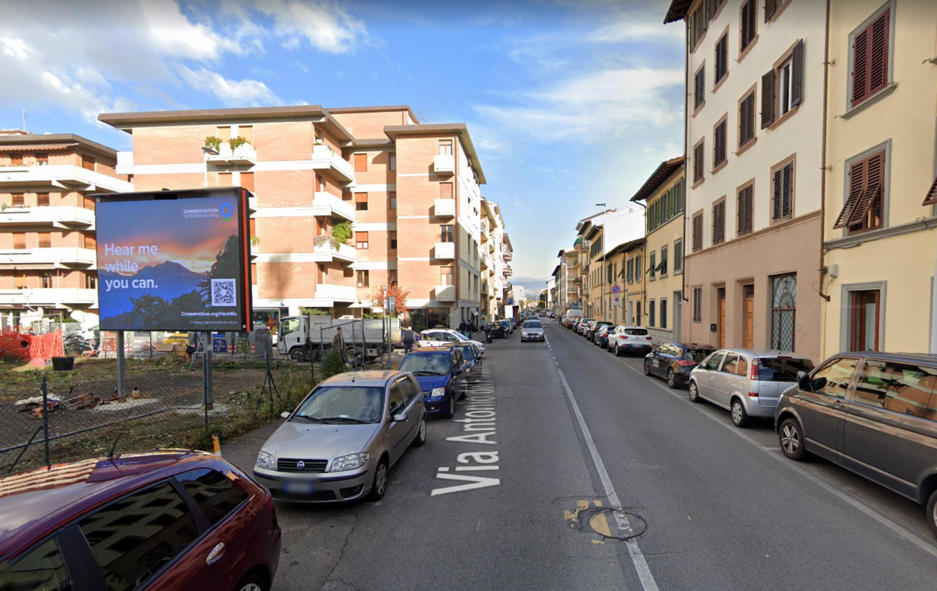 Impianto DISPLAY / LED a Firenze, in zona Carmela ricci hair