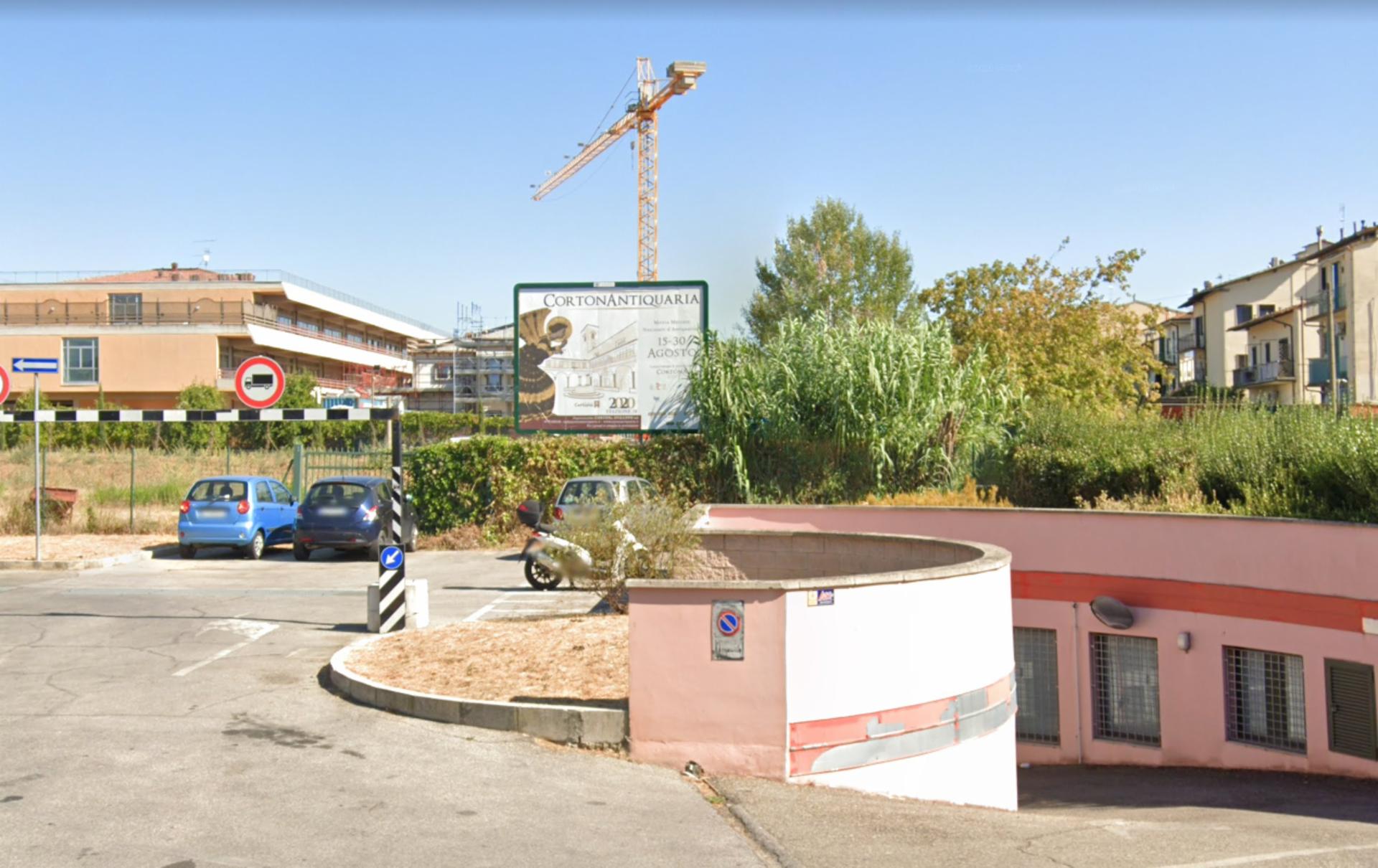 Impianto POSTER a Firenze, in zona Bar Pasticceria Il Pino