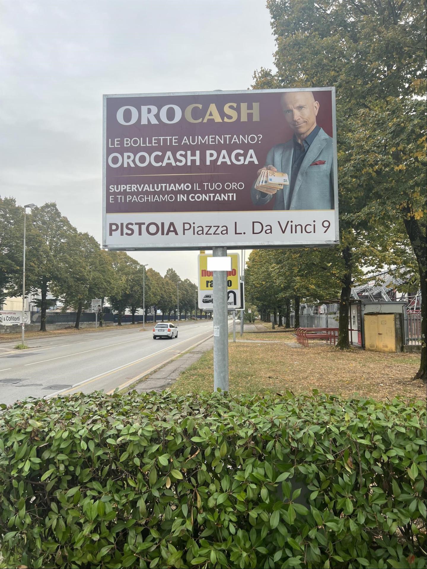 Impianto POSTER a Pistoia, in zona ZONA Market