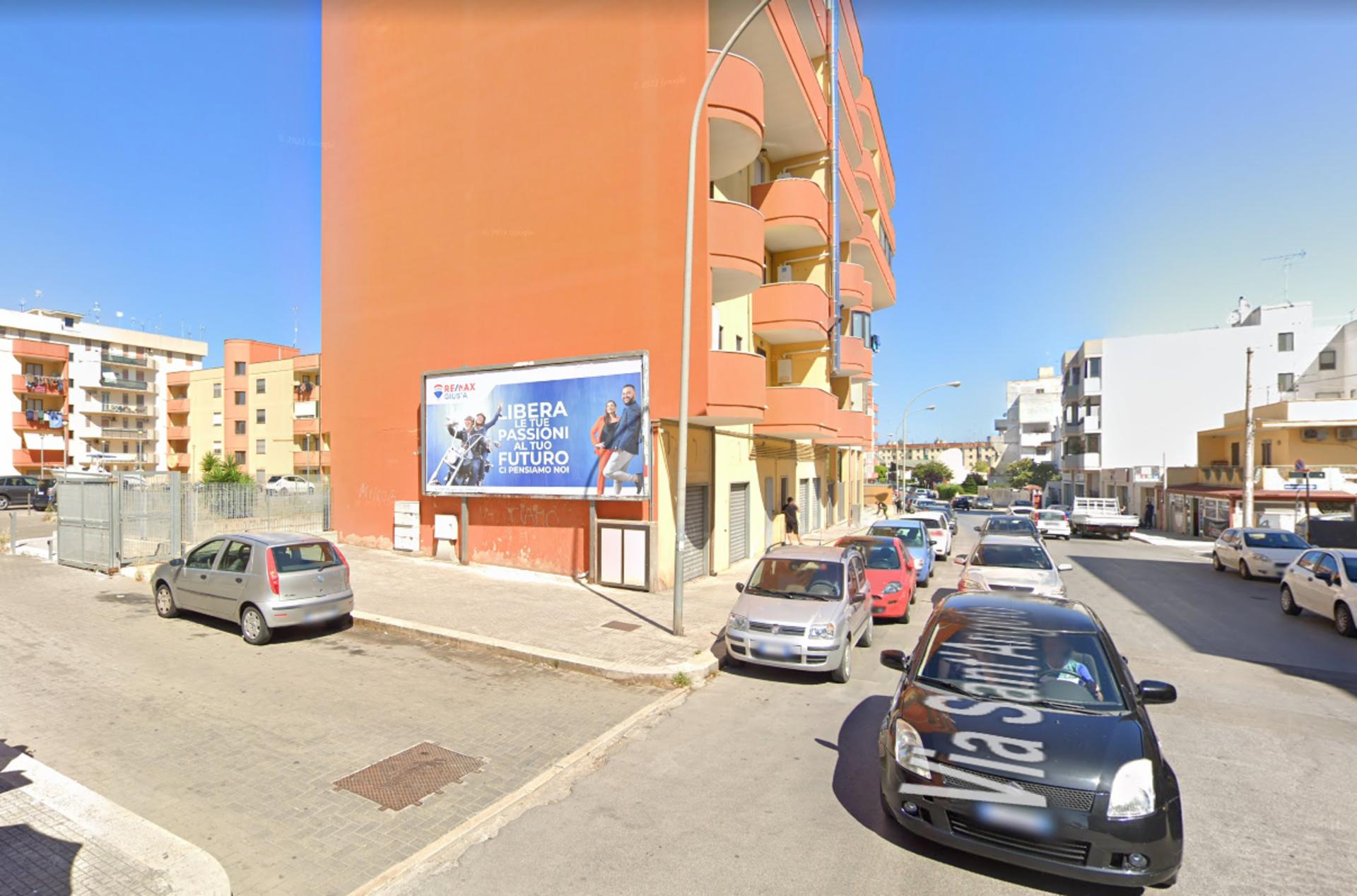 Impianto 6 X 3 a Brindisi, in zona Bar Pasticceria