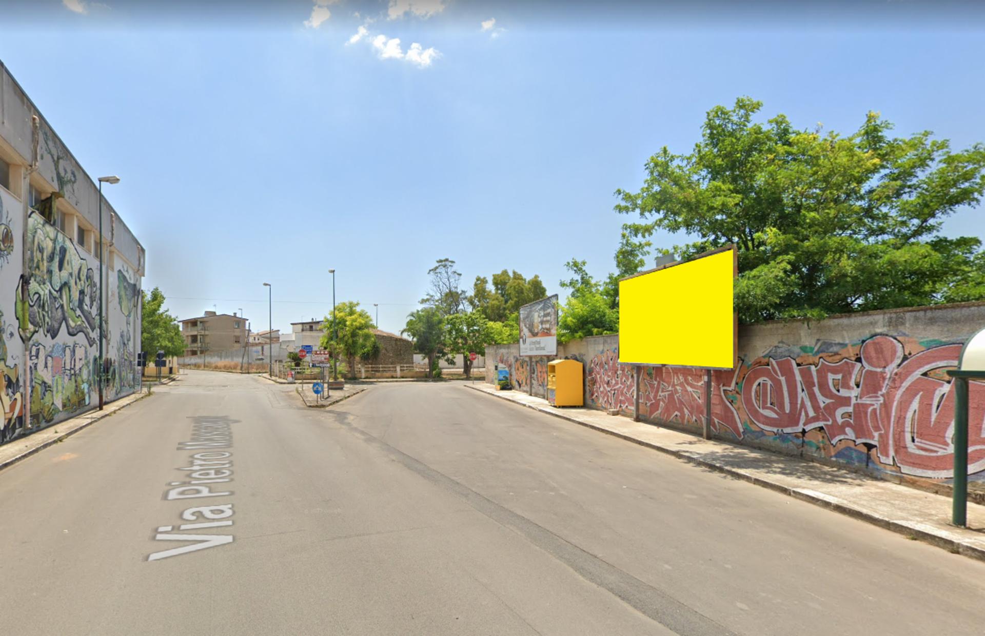 Impianto 6 X 3 a Cellino San Marco, in zona Che Pizza Da Luca