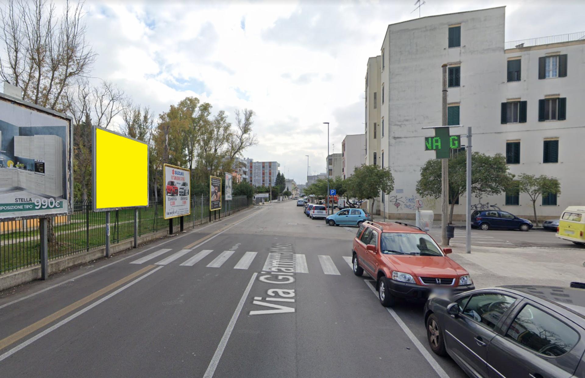 Impianto POSTER a Lecce, in zona Stuzzicando