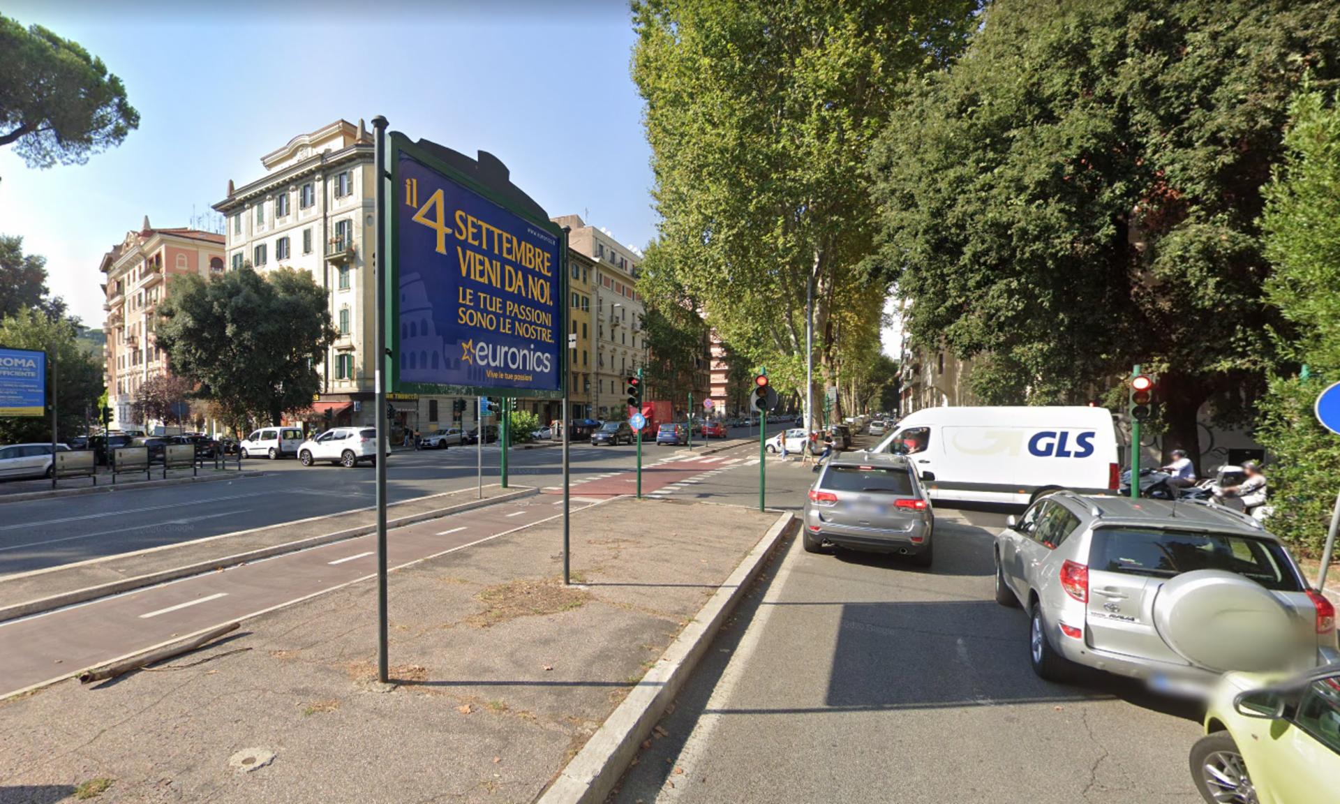 Impianto POSTER a Roma, in zona Bar della Salute