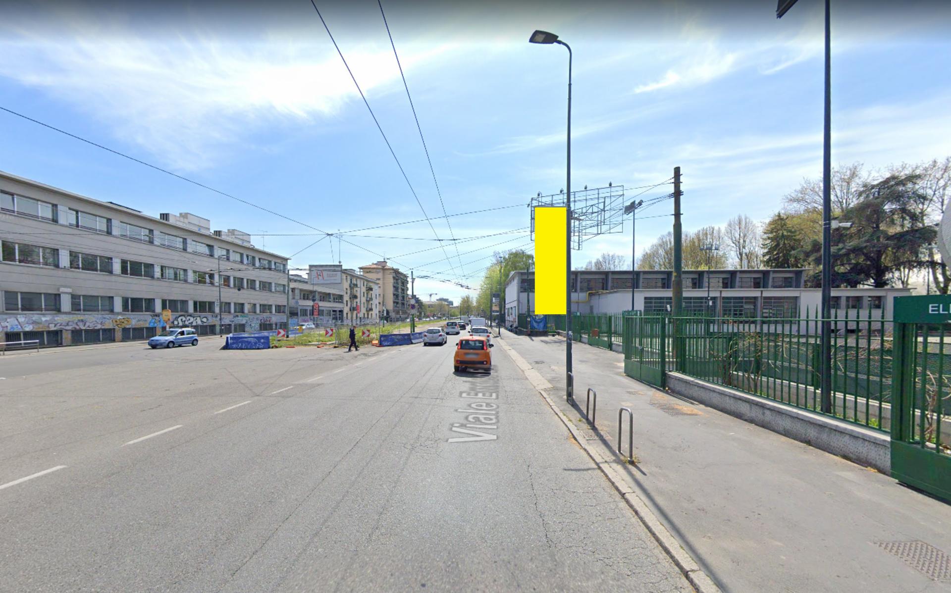 Impianto VERTICAL BANNER a Milano, in zona Picanha's