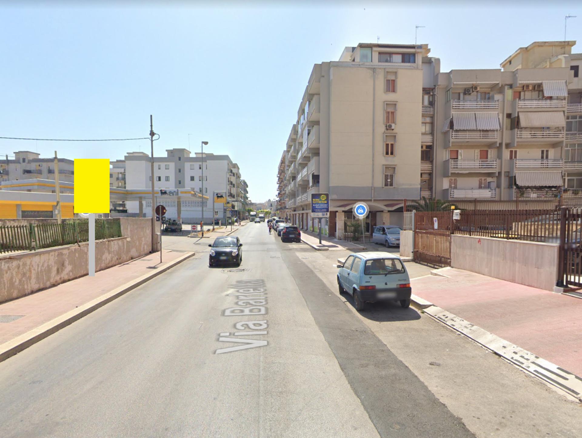 Impianto CARTELLONISTICA a Trani, in zona La Barriera
