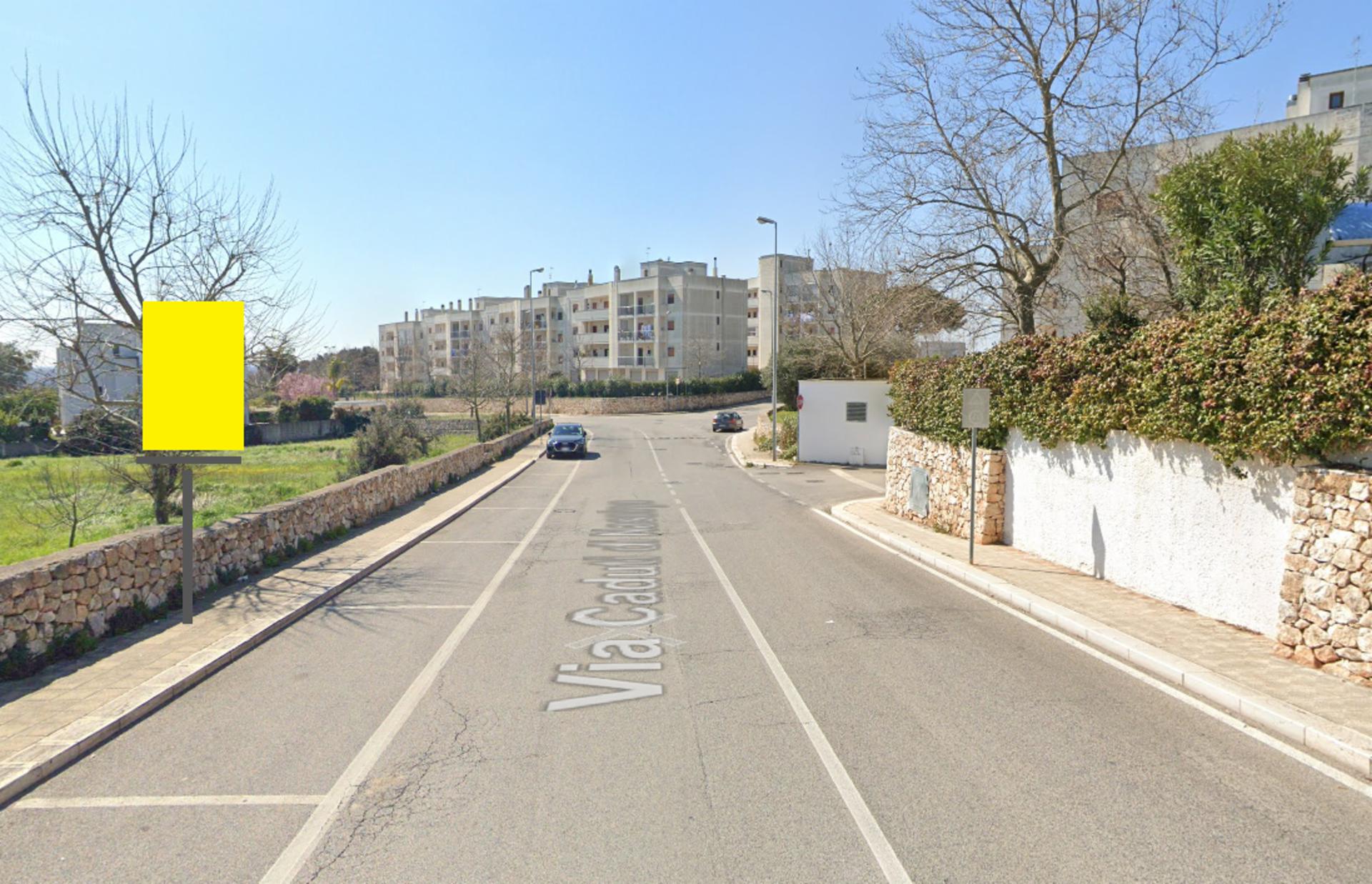 Impianto CARTELLONISTICA a Ostuni, in zona Rossotono Market