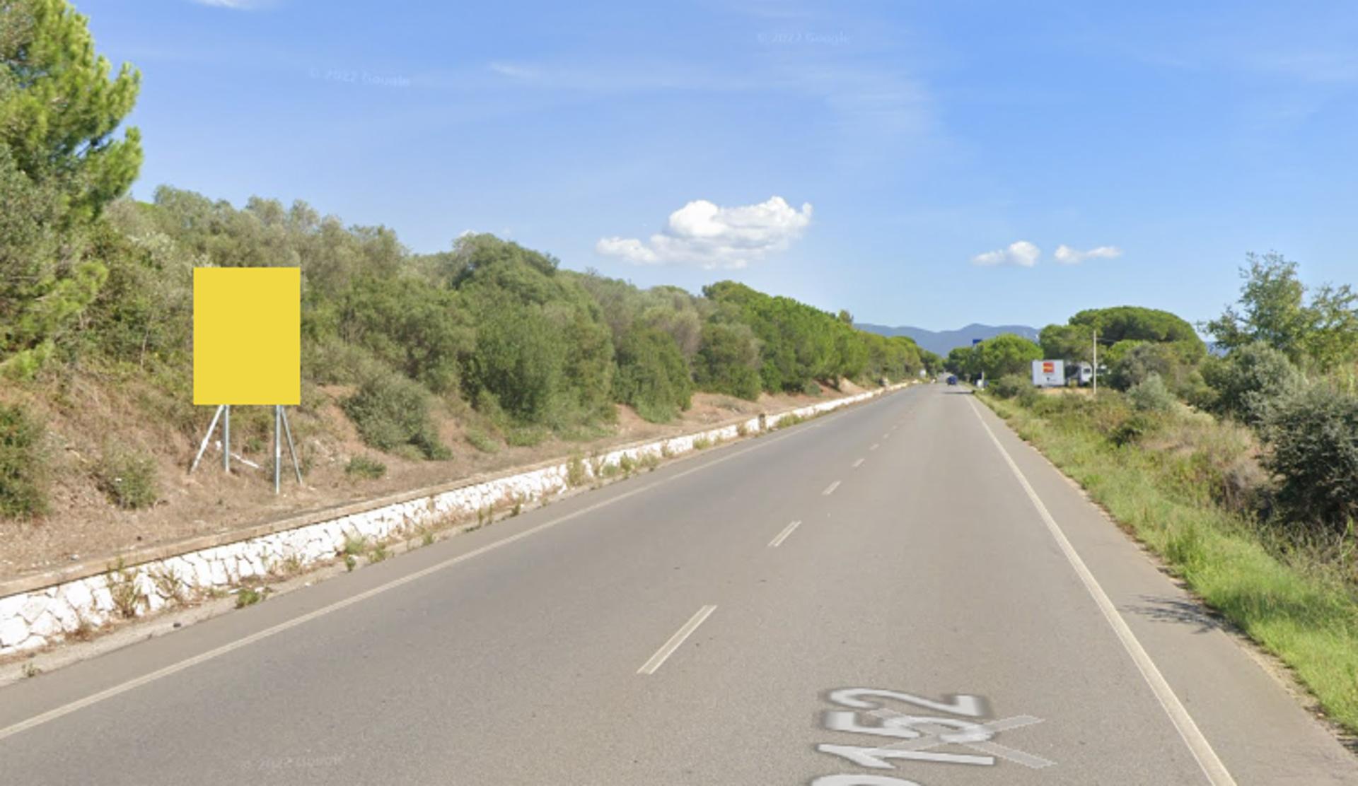 Impianto CARTELLONISTICA a Follonica, in zona Tirreno
