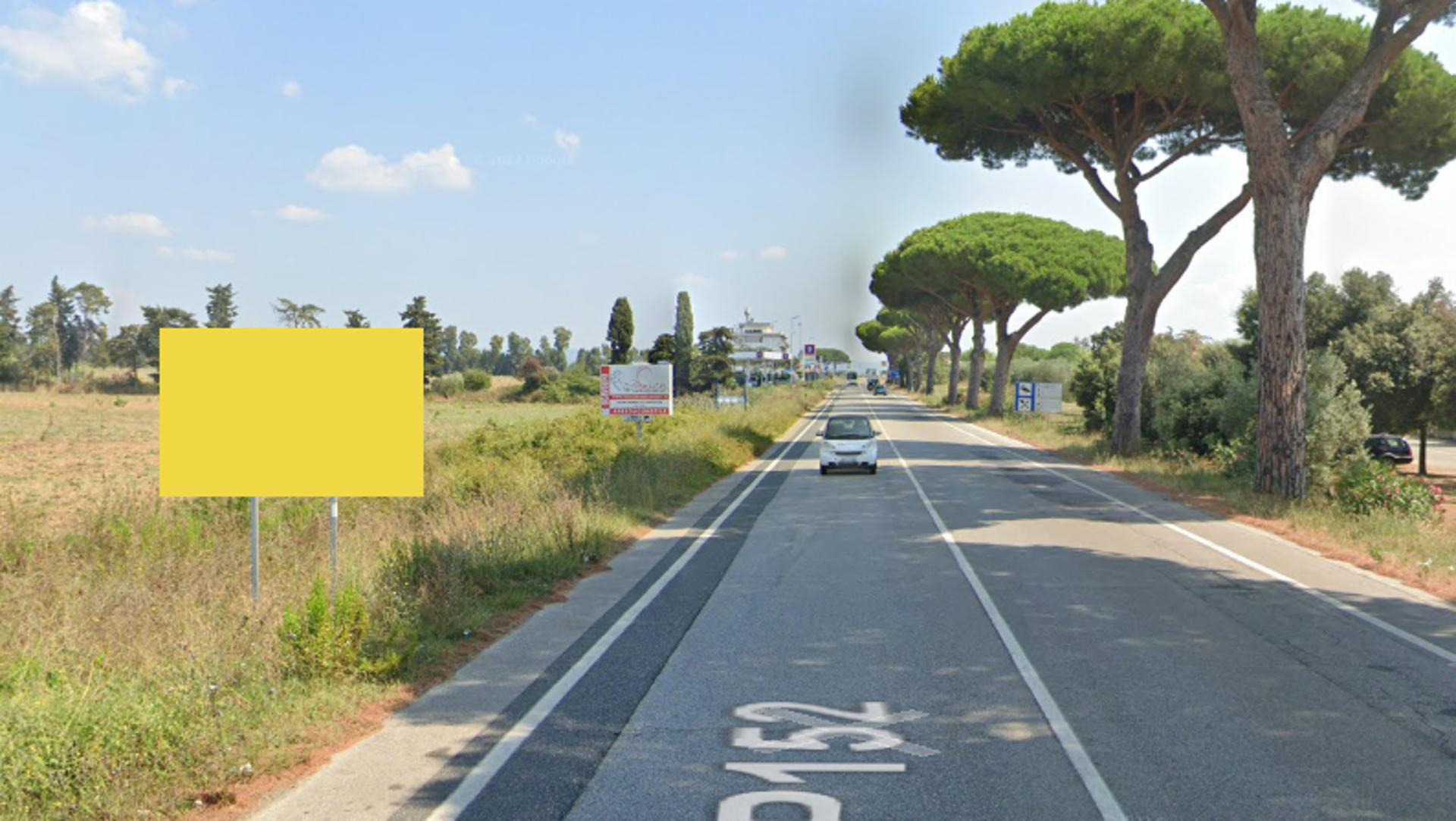 Impianto CARTELLONISTICA a Follonica, in zona Eni Shop