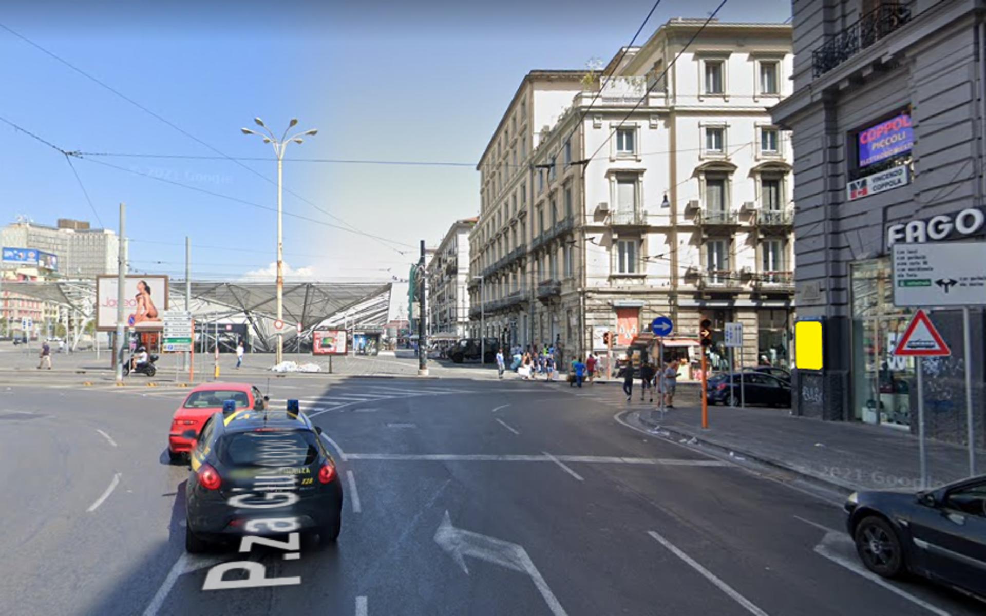 Impianto STENDARDO a Napoli, in zona Chiesa dei Santi Cosma e Damiano