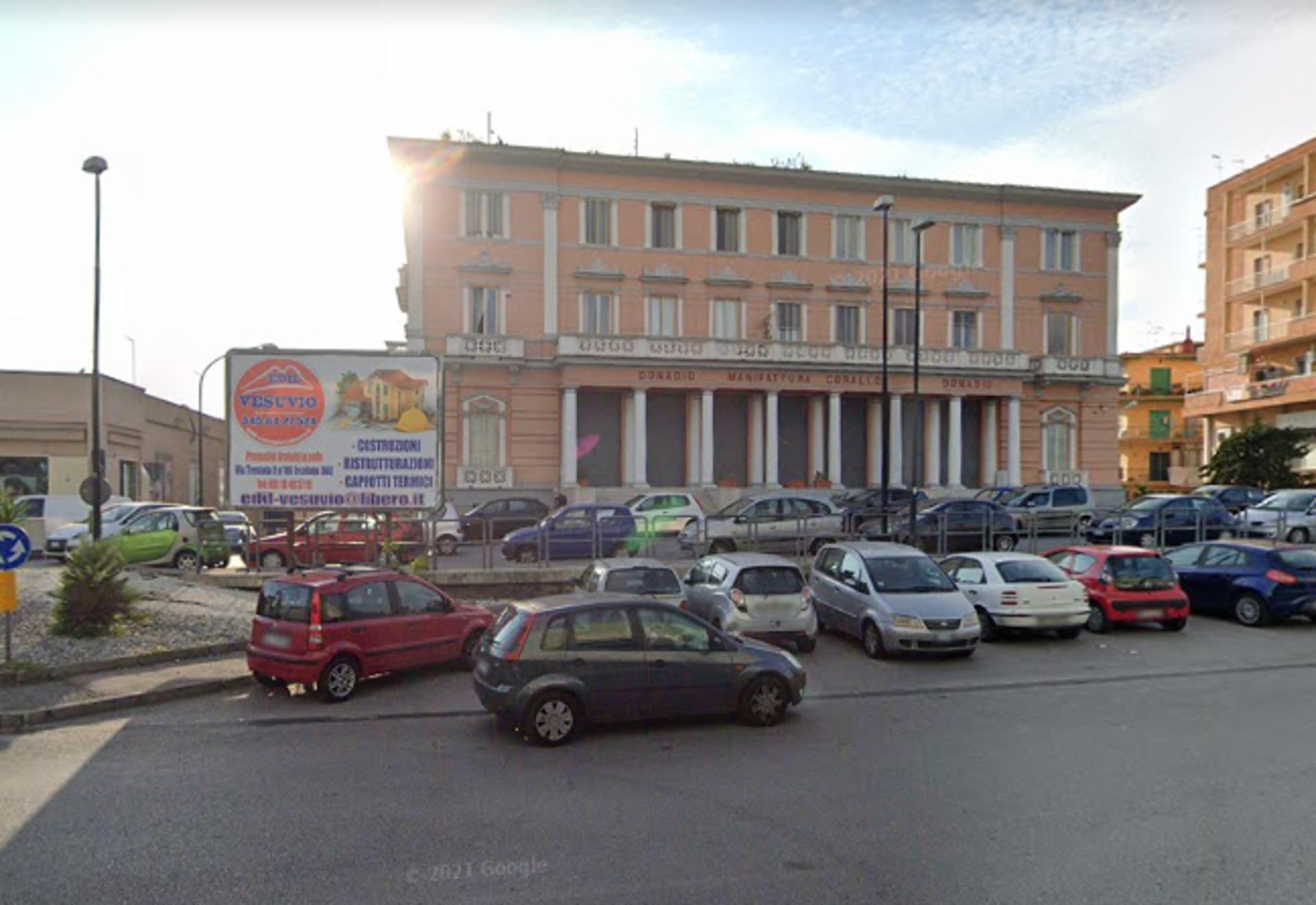 Impianto POSTER a Portici, in zona Villa La Colombaia