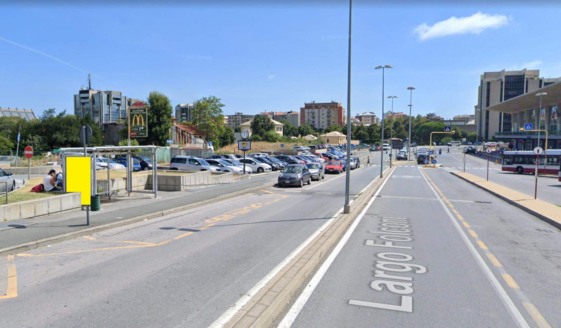 Impianto PENSILINA a Savona, in zona In's Mercato