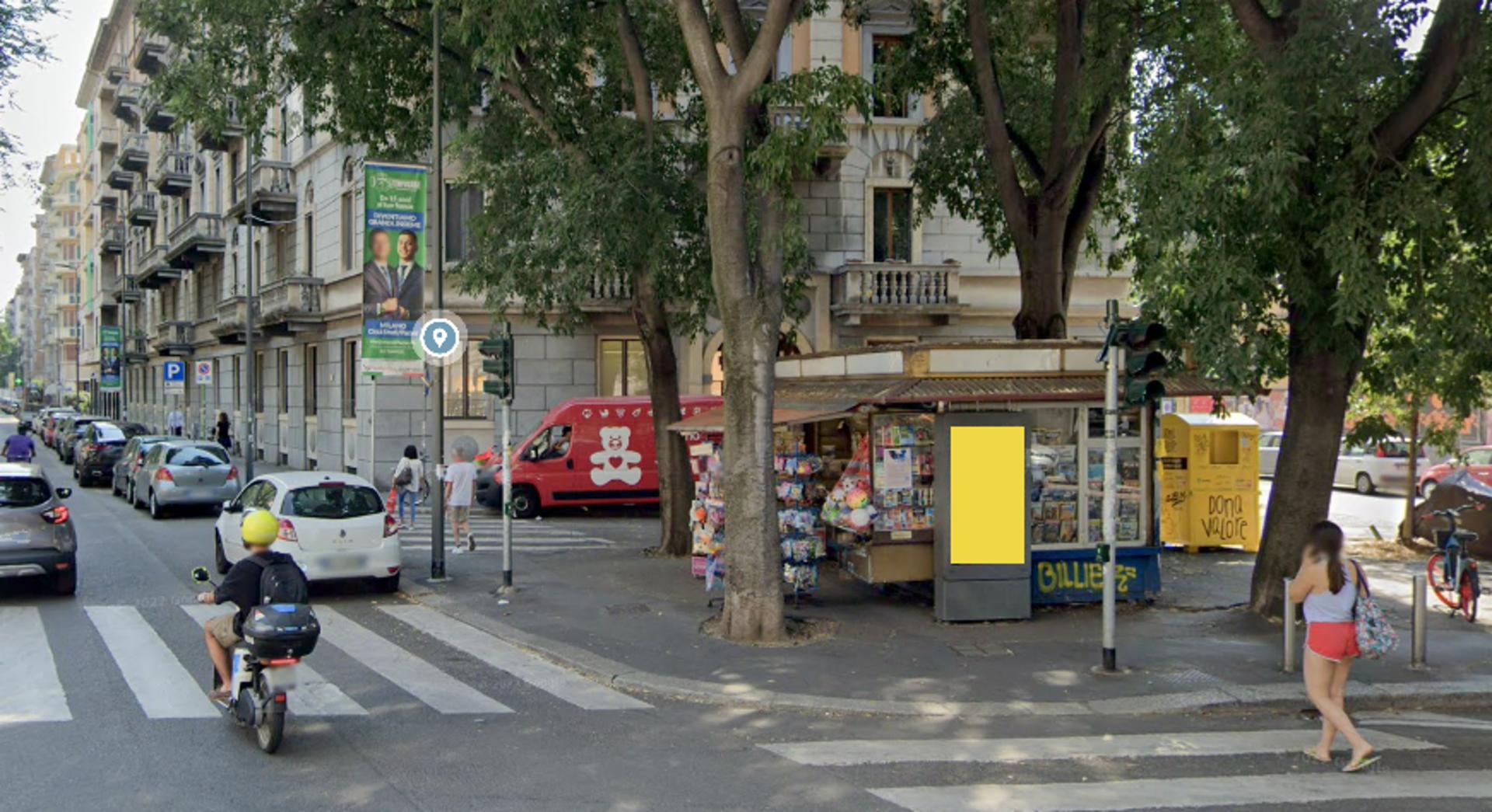Impianto TOTEM DIGITALE a Milano, in zona malù