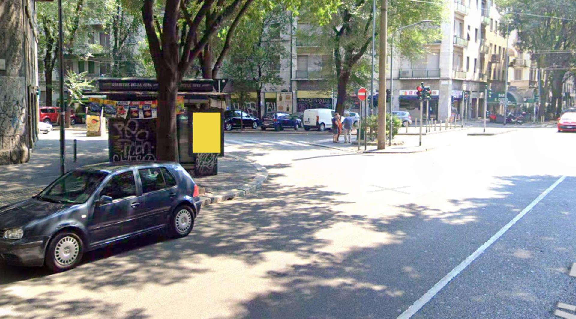 Impianto TOTEM DIGITALE a Milano, in zona BD Nail Spa