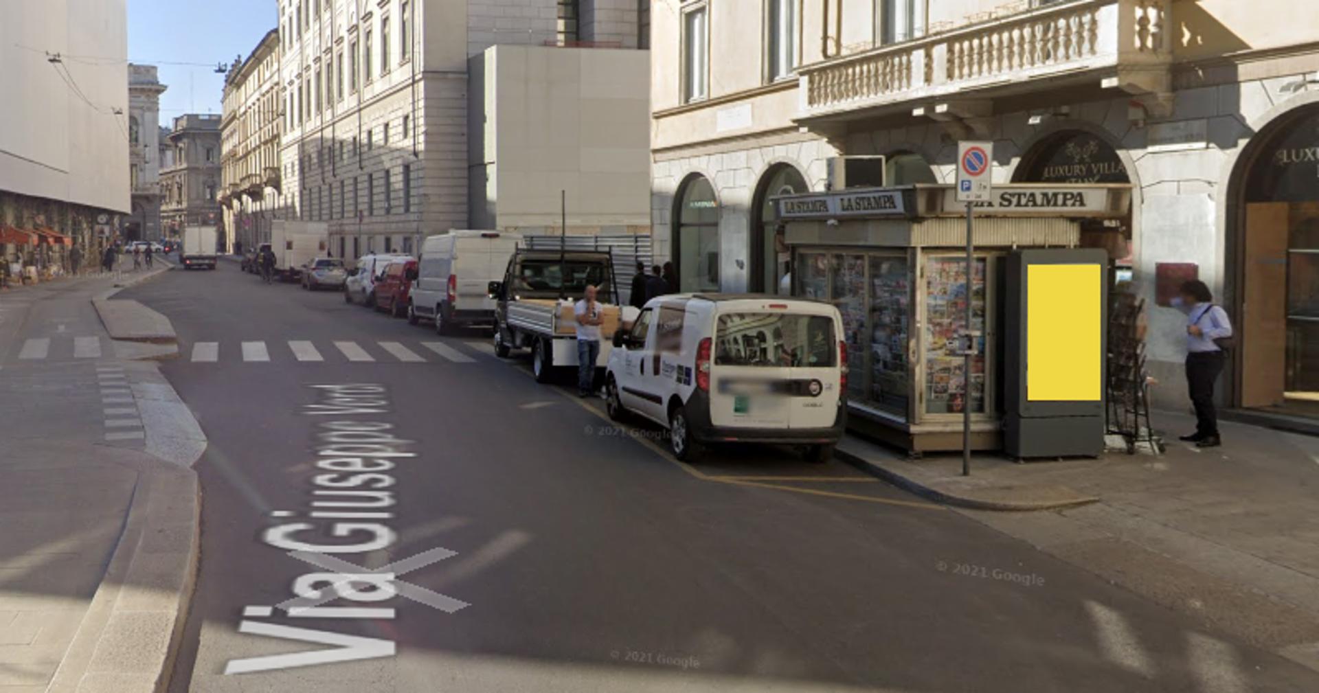 Impianto TOTEM DIGITALE a Milano, in zona Chiesa di San Giuseppe