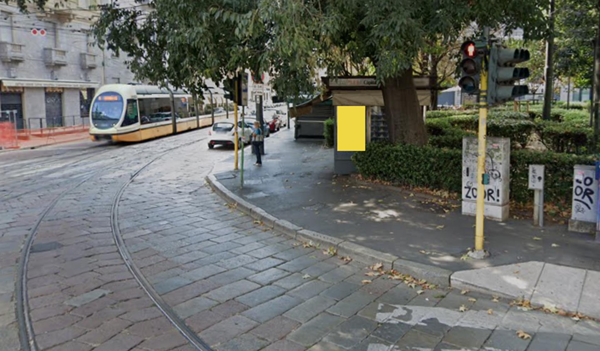 Impianto totem digitale a Milano