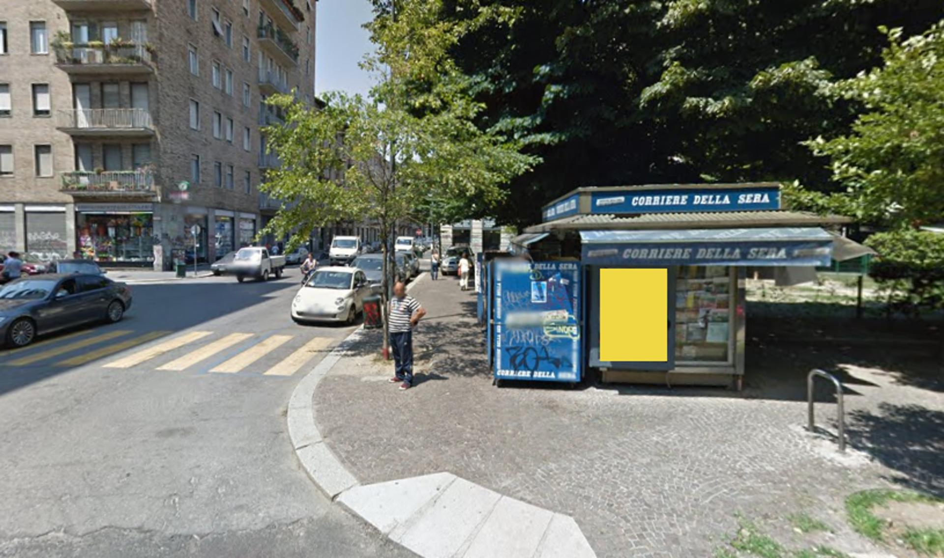 Impianto TOTEM DIGITALE a Milano, in zona H & L Parrucchiere