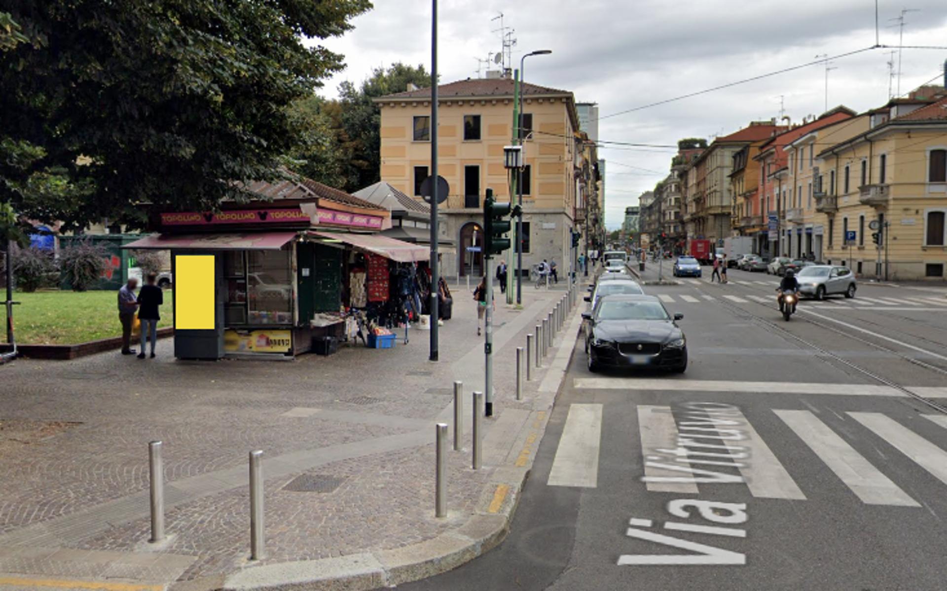 Impianto TOTEM DIGITALE a Milano, in zona Blanco