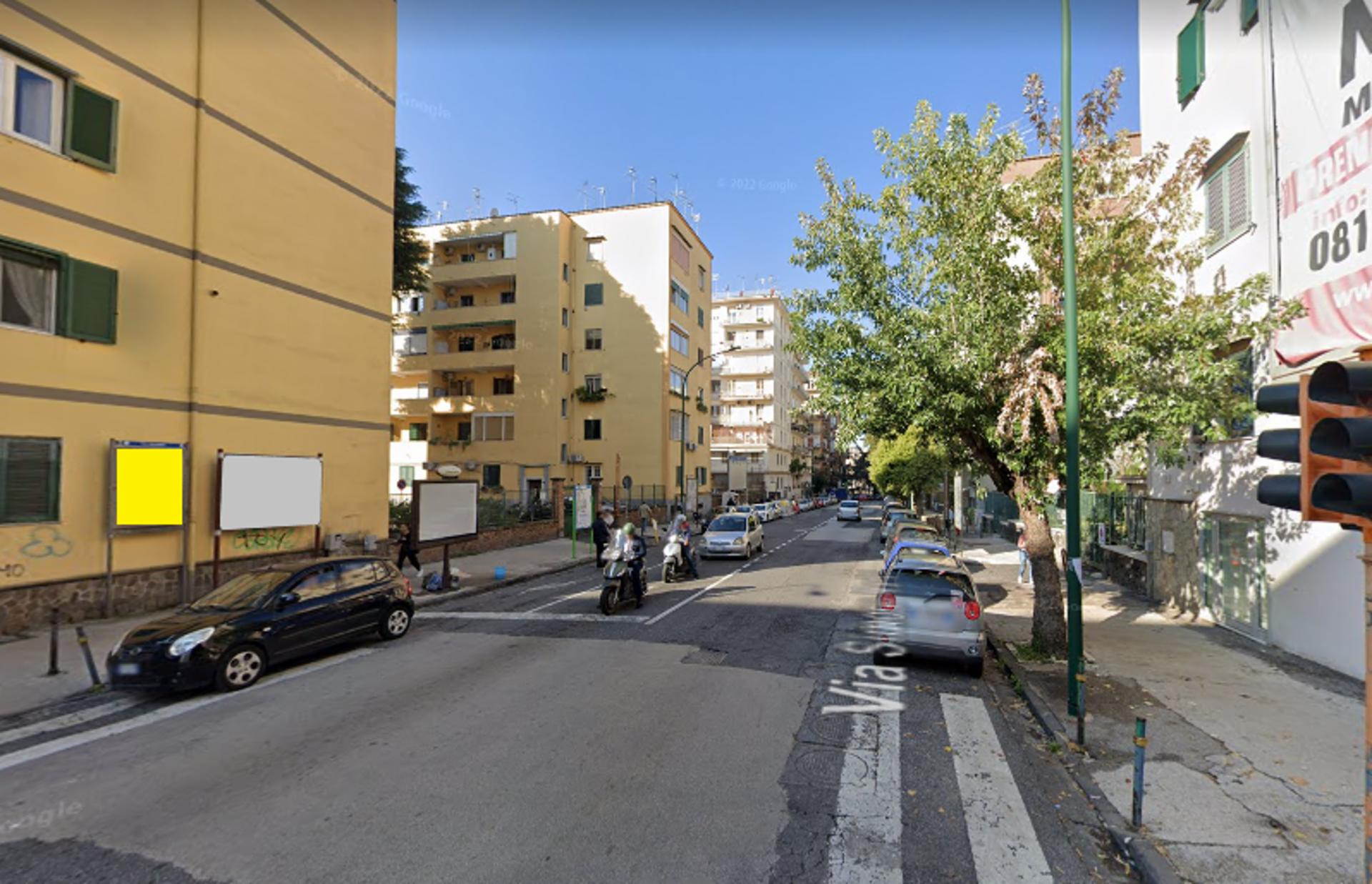 Impianto STENDARDO a Napoli, in zona Celiachia Shop