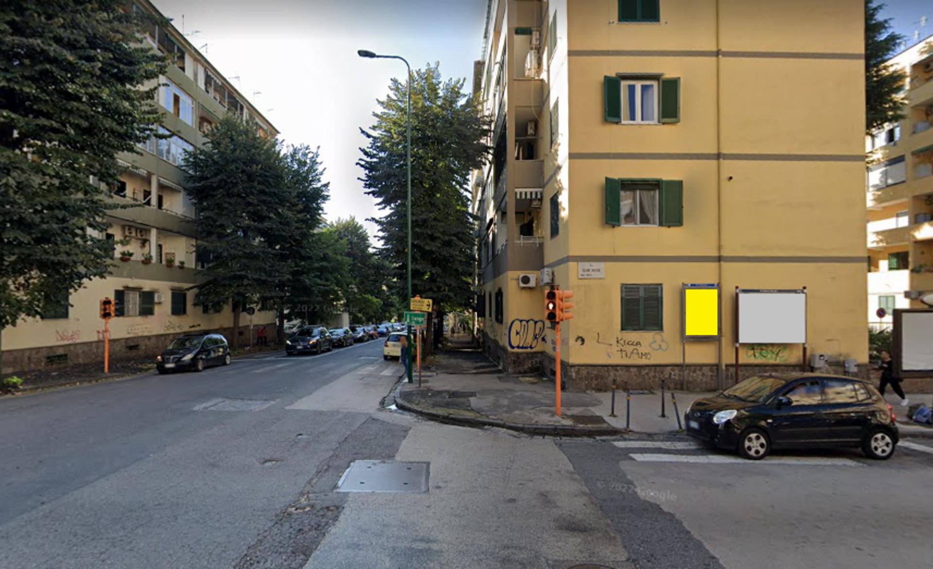 Impianto STENDARDO a Napoli, in zona Celiachia Shop