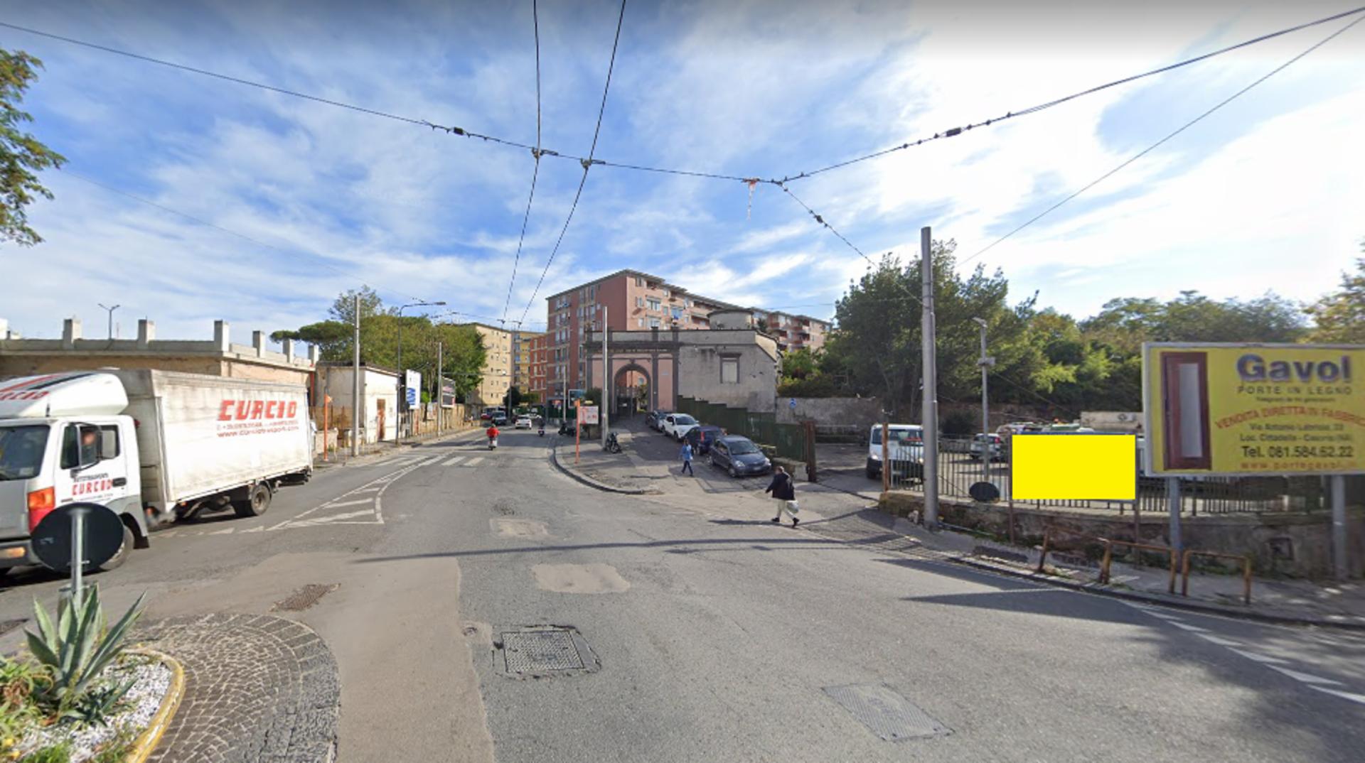 Impianto STENDARDO a Napoli, in zona Il Cavallino d'Oro - Ristorante Pizzeria
