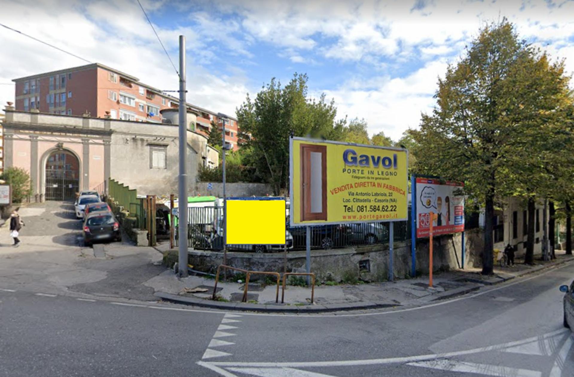 Impianto STENDARDO a Napoli, in zona Il Cavallino d'Oro - Ristorante Pizzeria