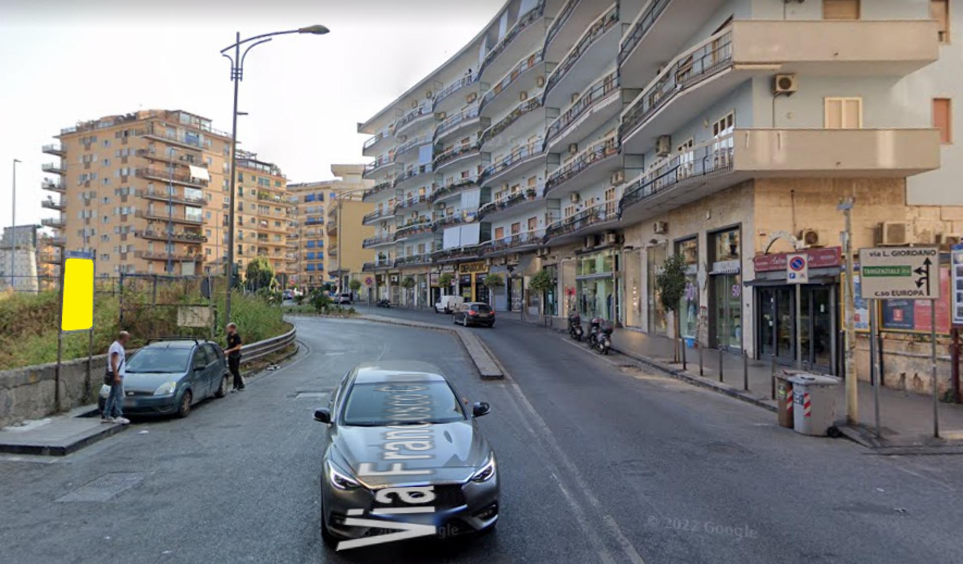 Impianto STENDARDO a Napoli, in zona Pizzeria Olio e Pomodoro