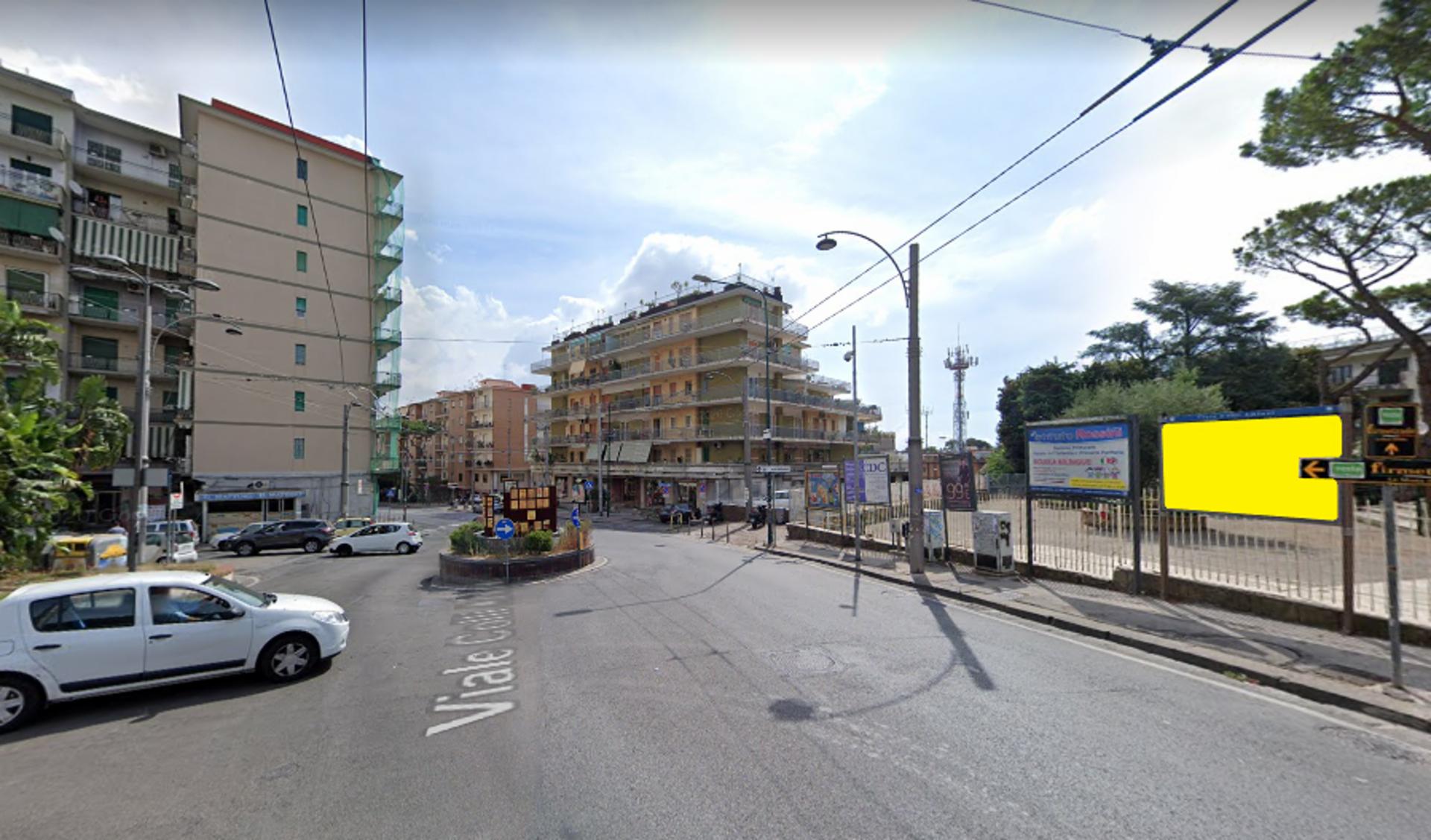 Impianto STENDARDO a Napoli, in zona Chiesa di Santa Teresa del Gesù Bambino