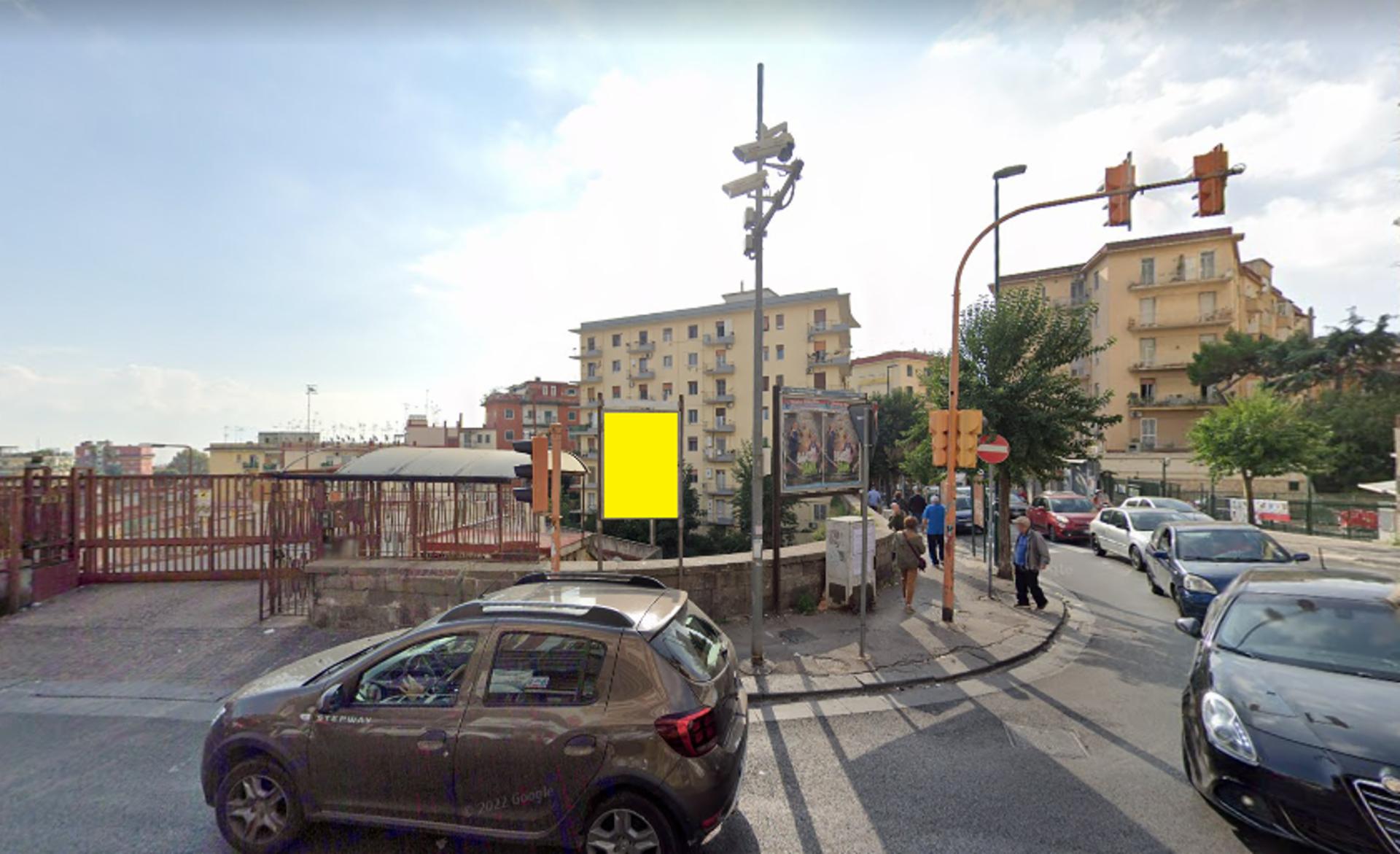 Impianto STENDARDO a Napoli, in zona The Juicy Lucy