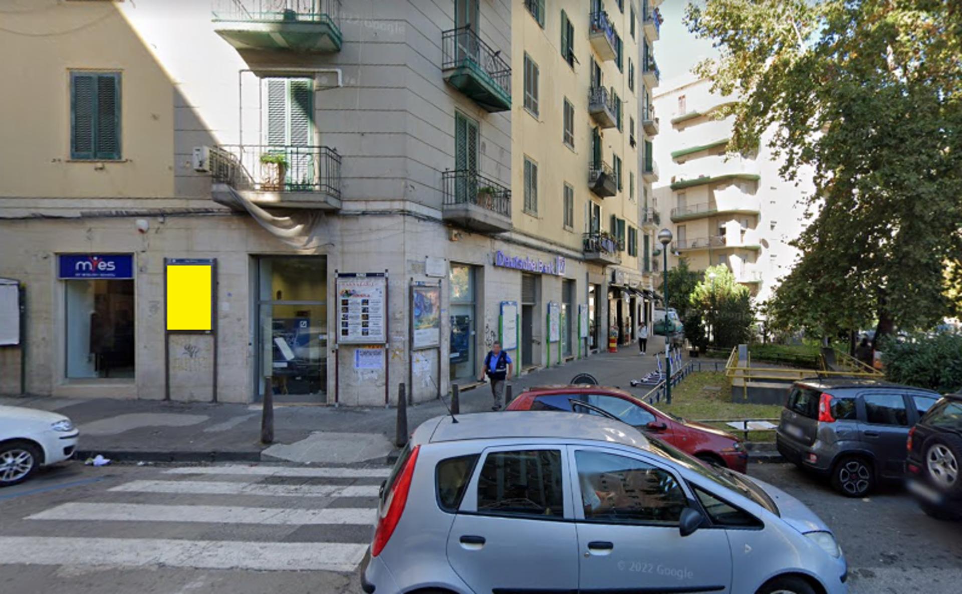 Impianto STENDARDO a Napoli, in zona Gran Caffè Medaglie d'oro